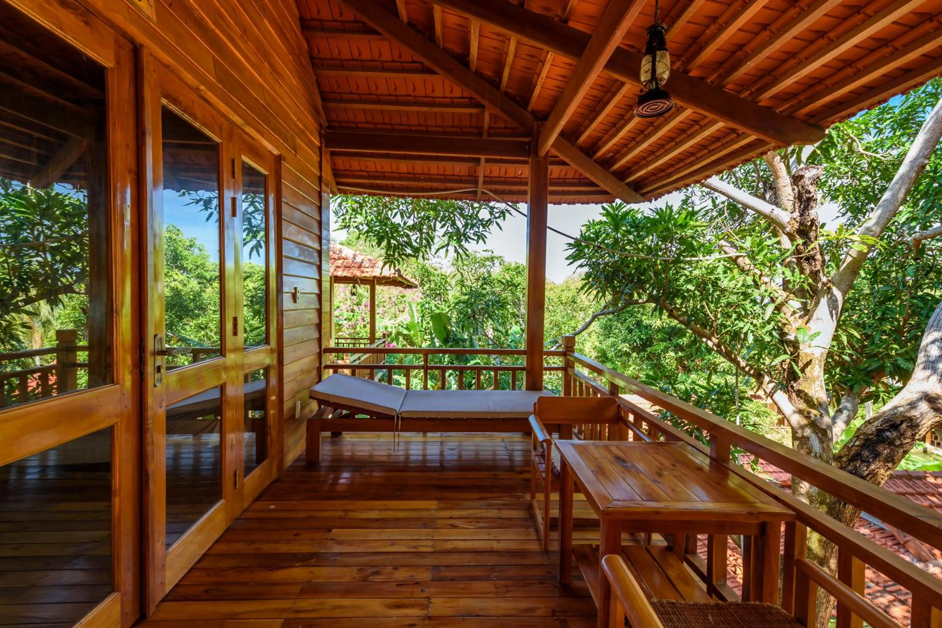 Balcony/Terrace in Mango Beach Resort