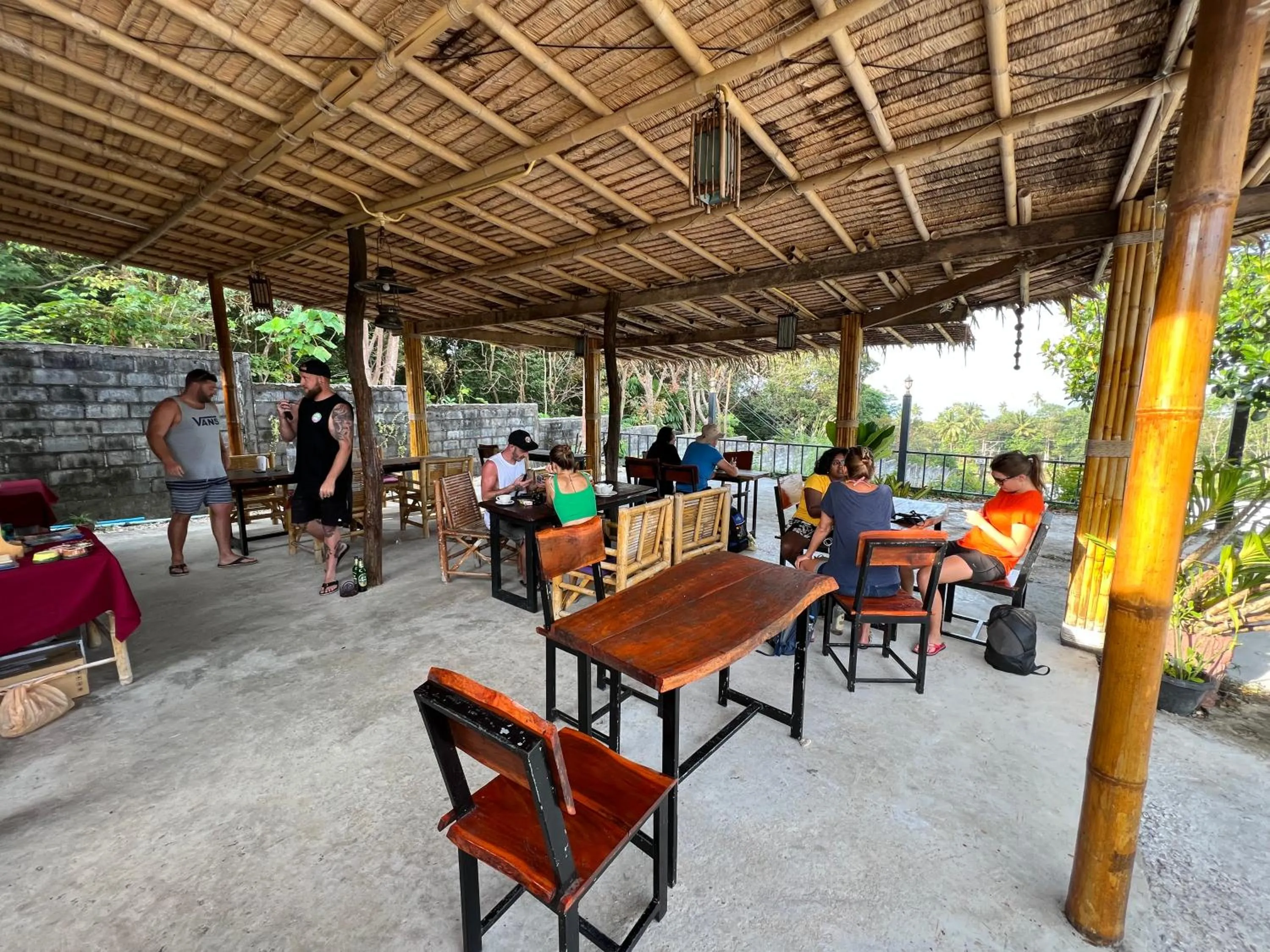 Restaurant/places to eat in Chom Dao Resort