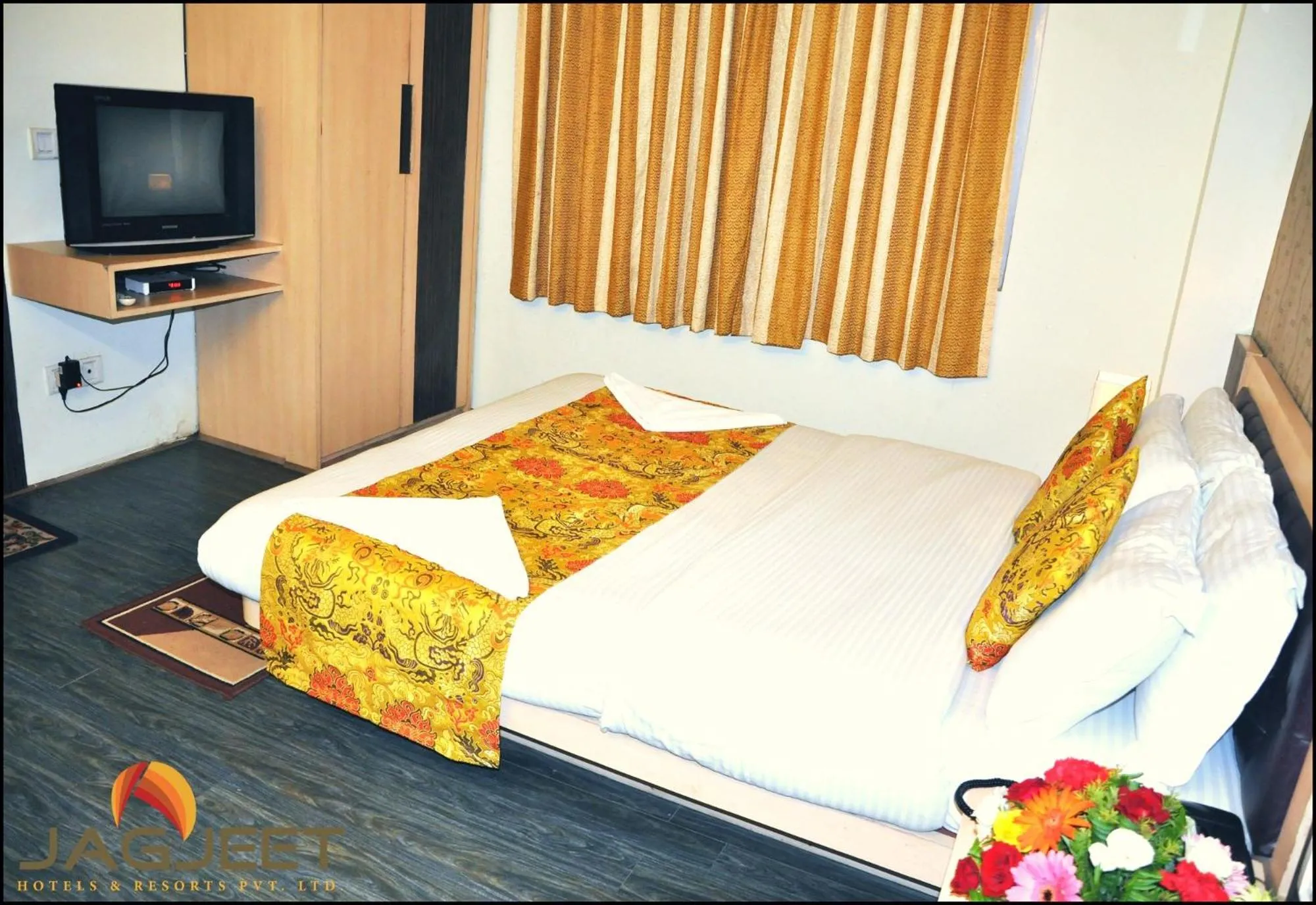 Bedroom, Bed in Jagjeet's Sikkim Retreat