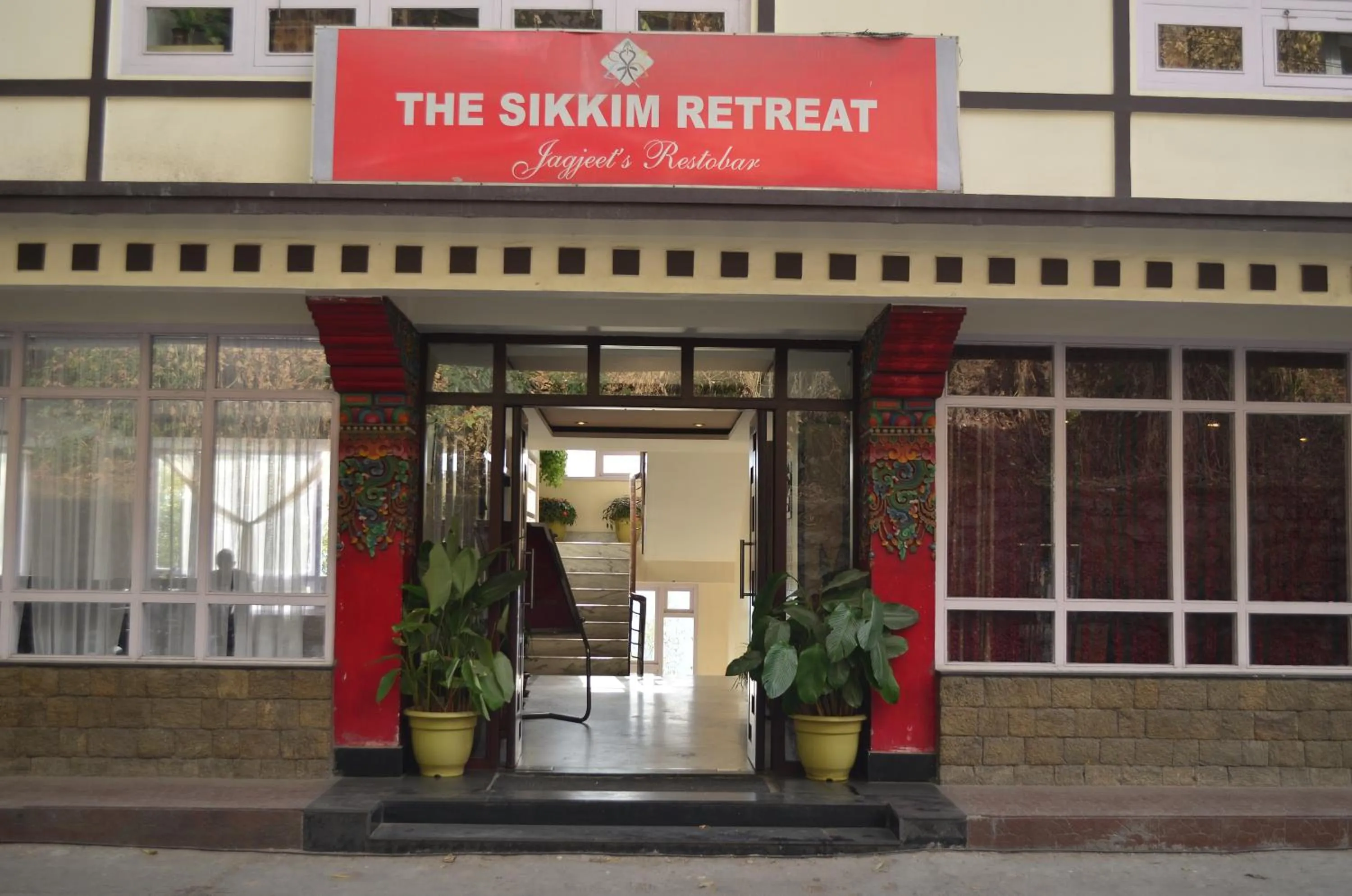 Facade/entrance in Jagjeet's Sikkim Retreat