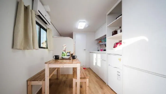 Kitchen or kitchenette in Red Windmill Pension