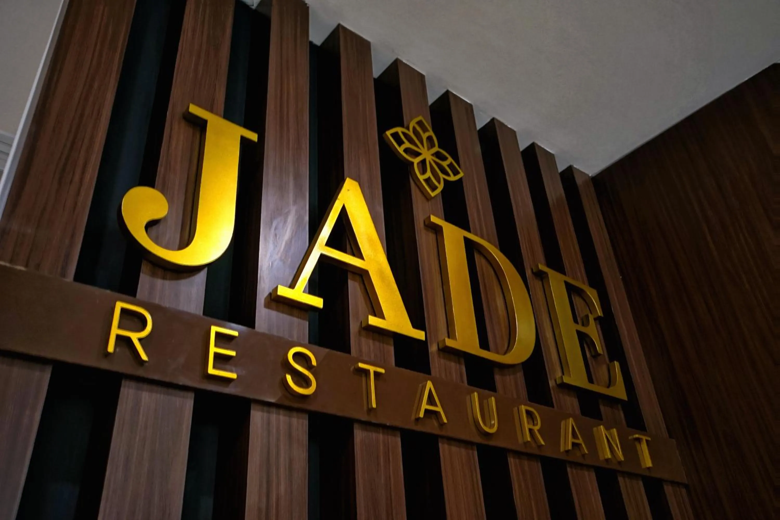 Restaurant/places to eat in Grand Permata Hijau Hotel