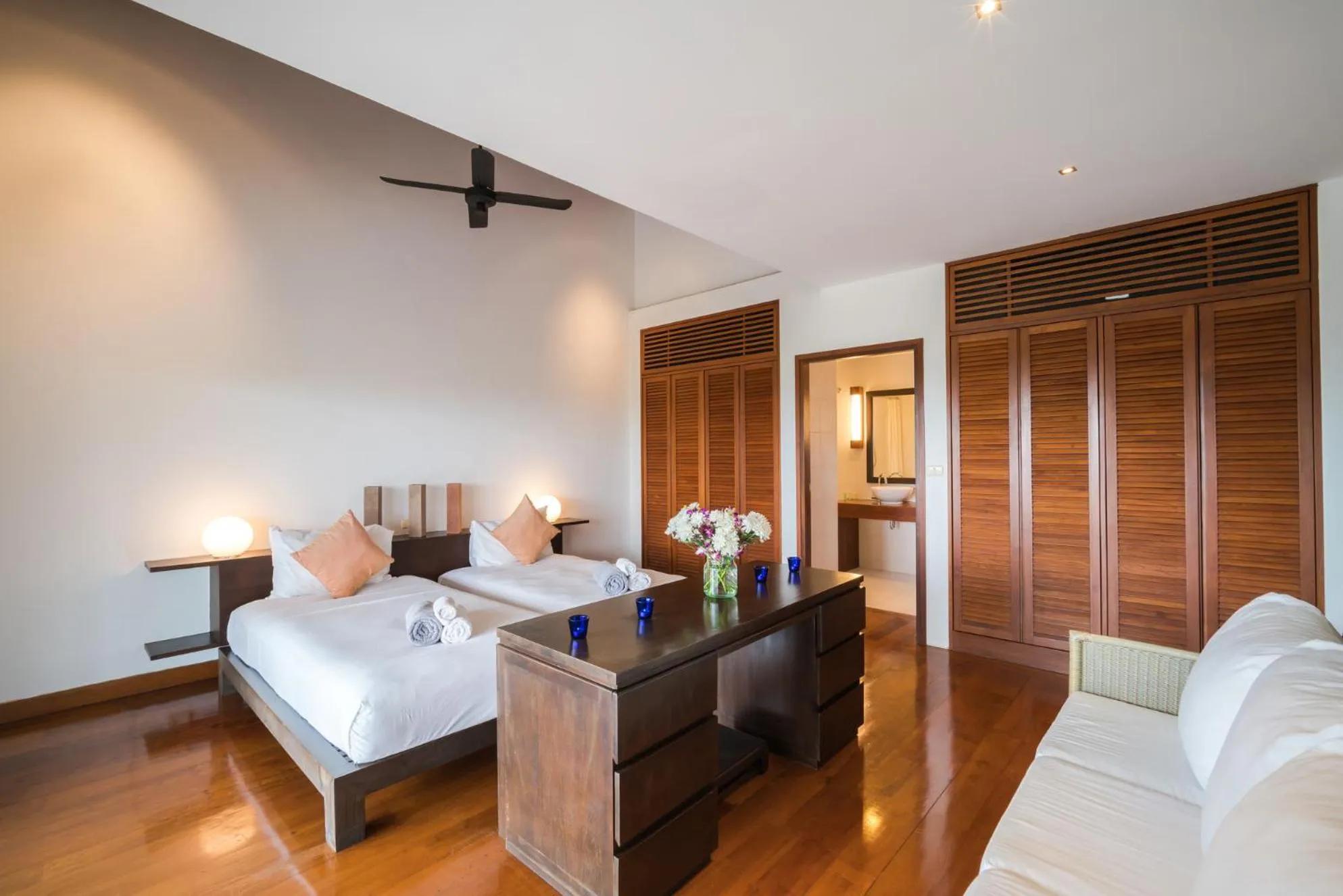 Bedroom, Bed in Vichuda Hills by RESAVA