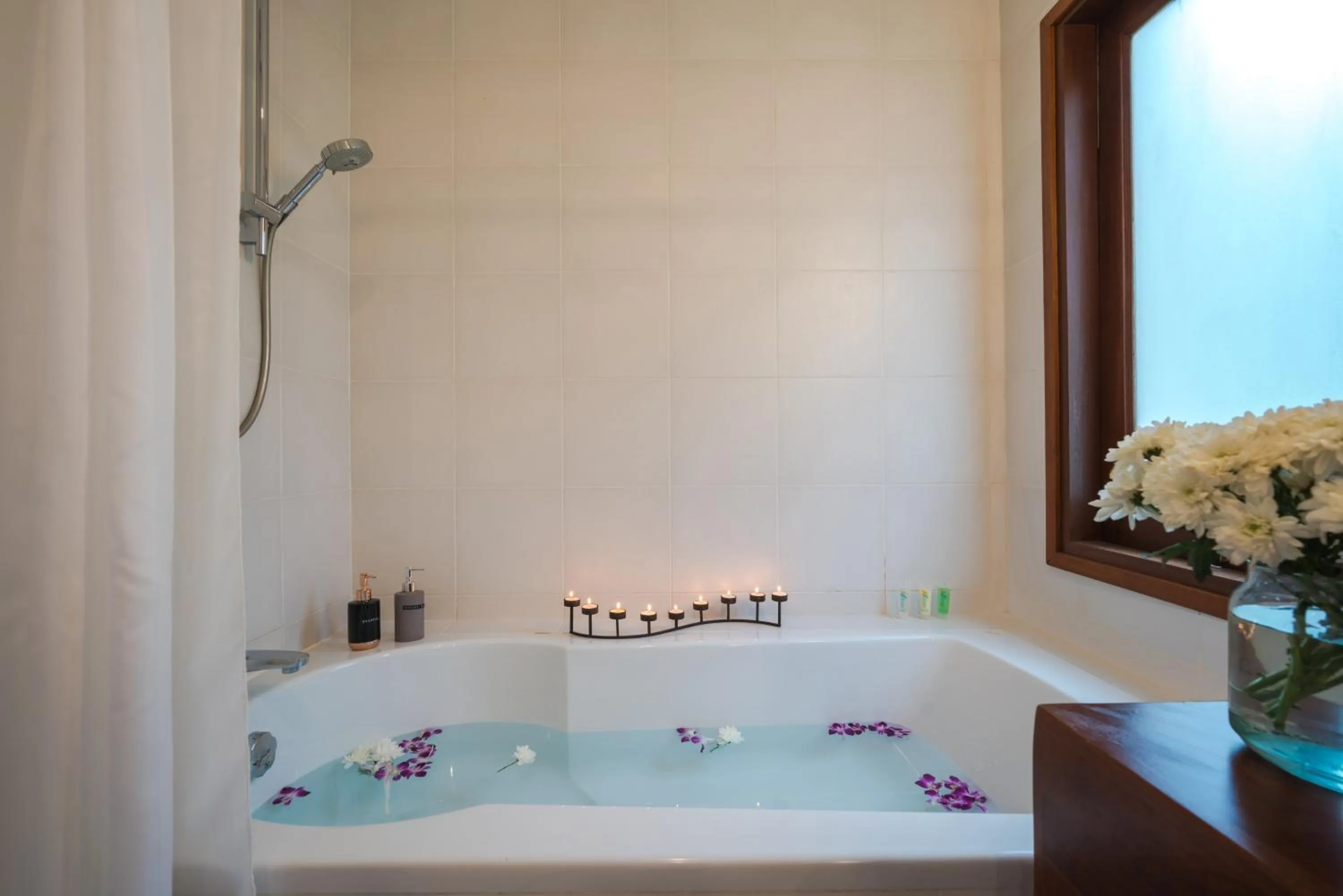 Vichuda Hills by RESAVA