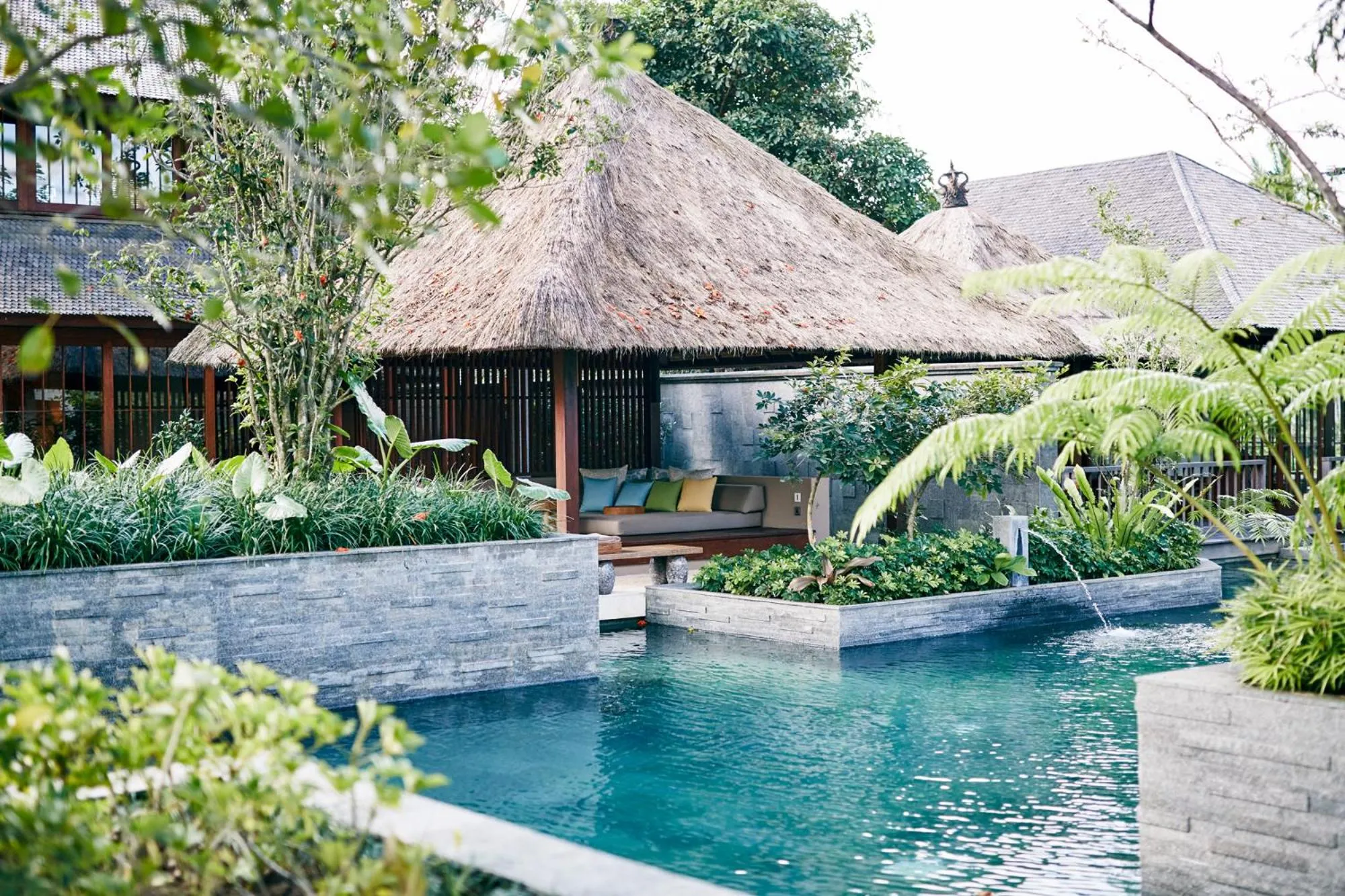 Patio in Hoshinoya Bali