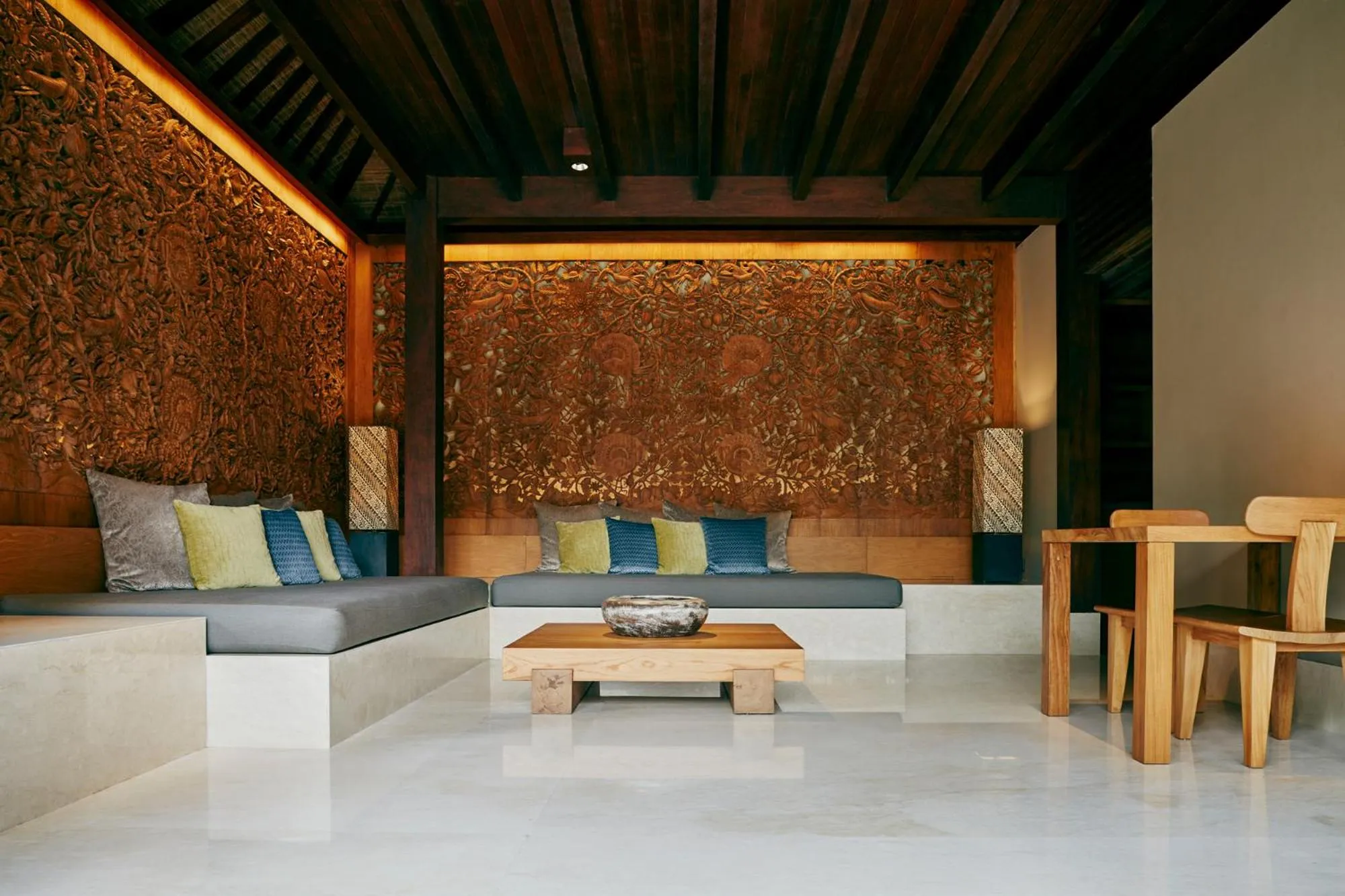 Living room in Hoshinoya Bali