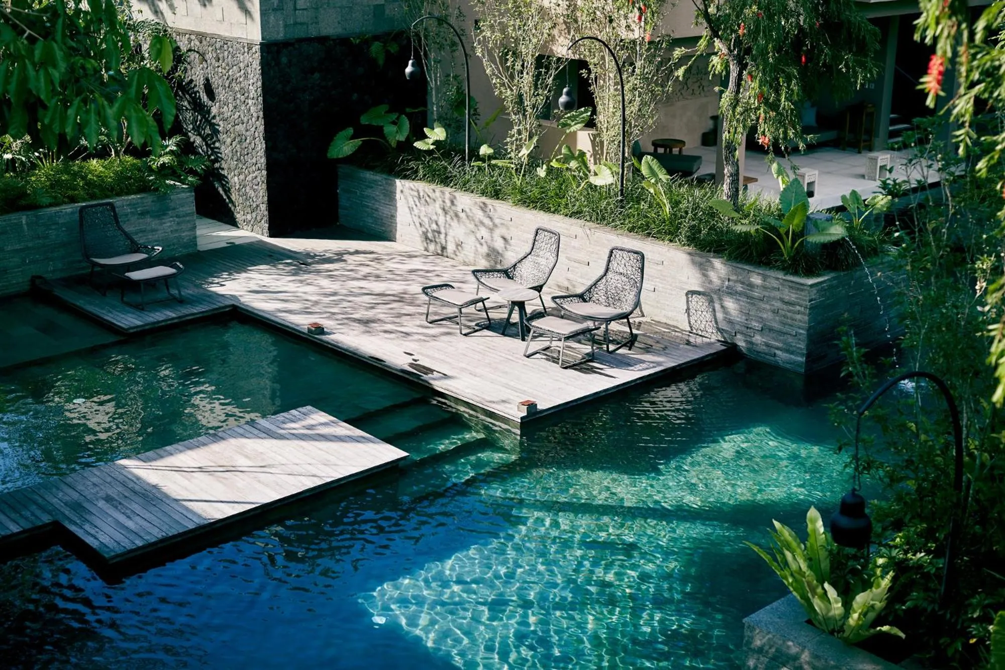 Swimming pool in Hoshinoya Bali