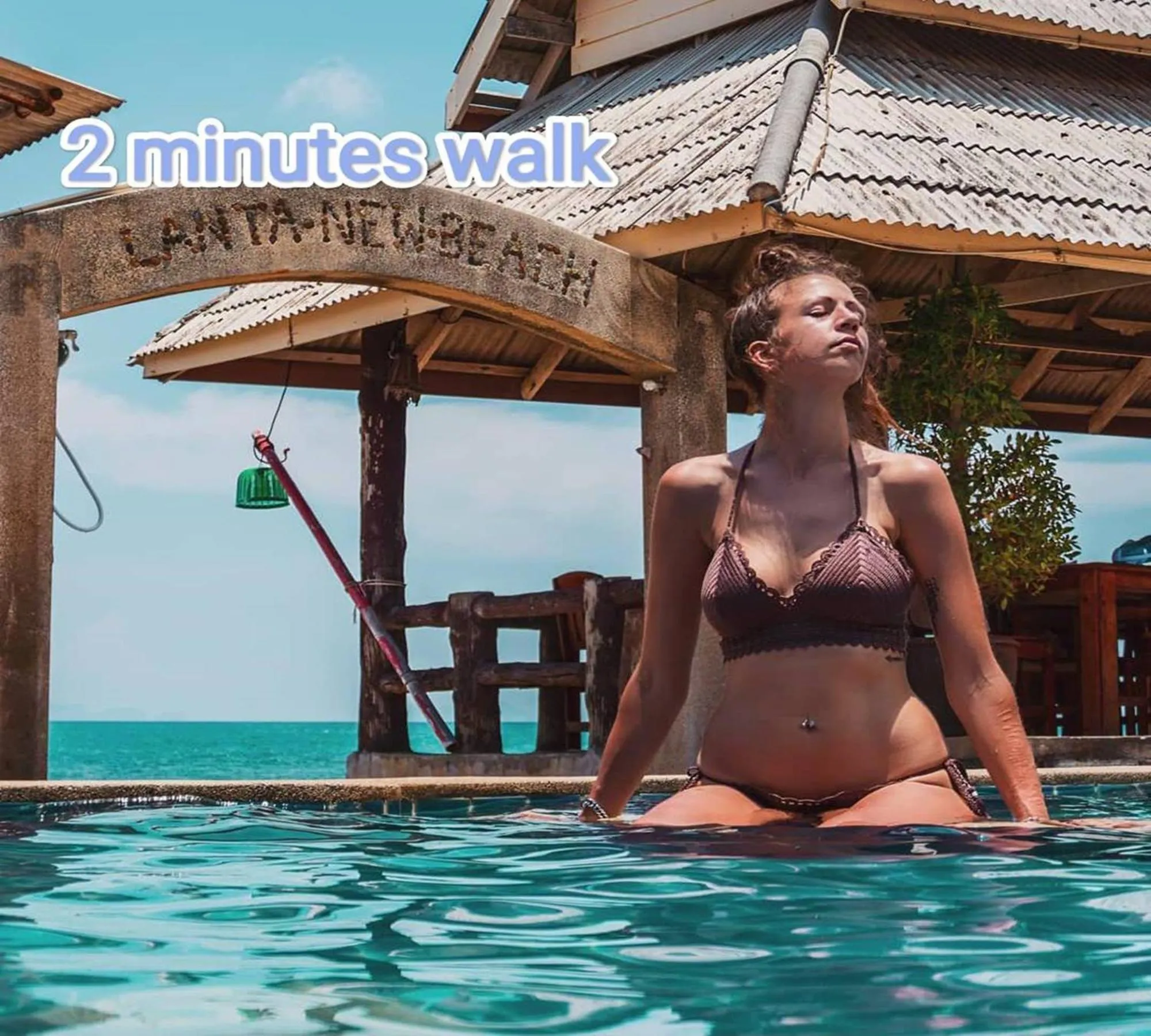 Swimming pool in Popular Lanta Resort