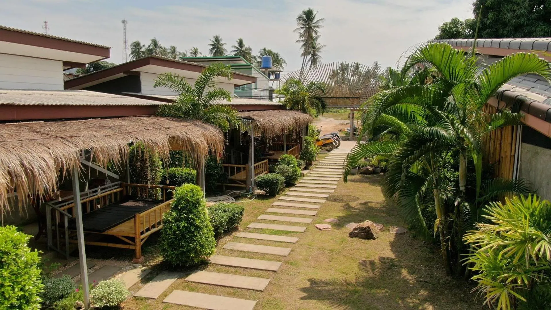 Garden in Popular Lanta Resort
