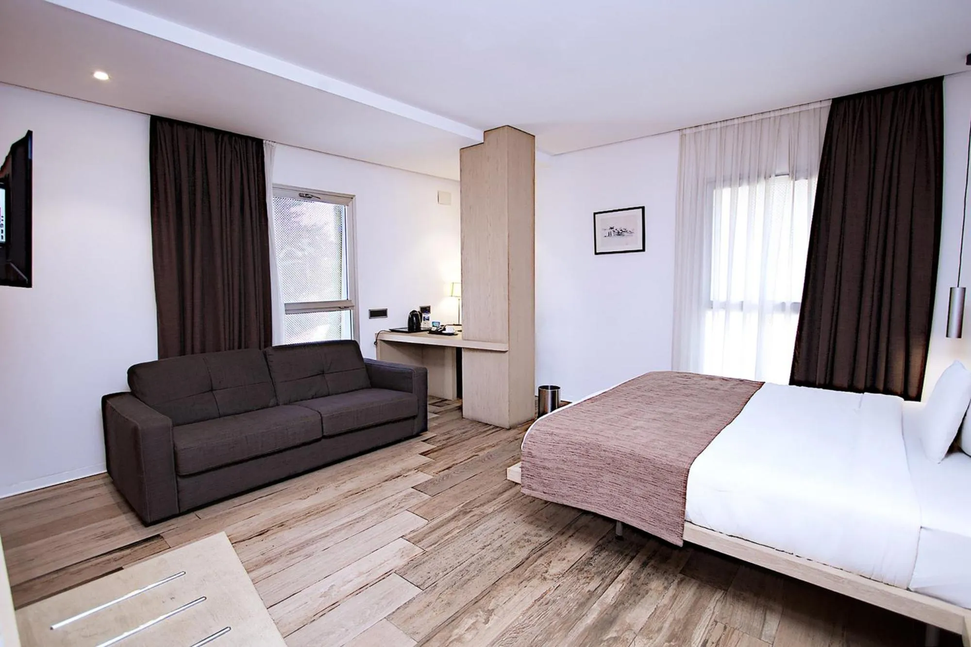 Coffee/tea facilities, Bed in SV Chrome