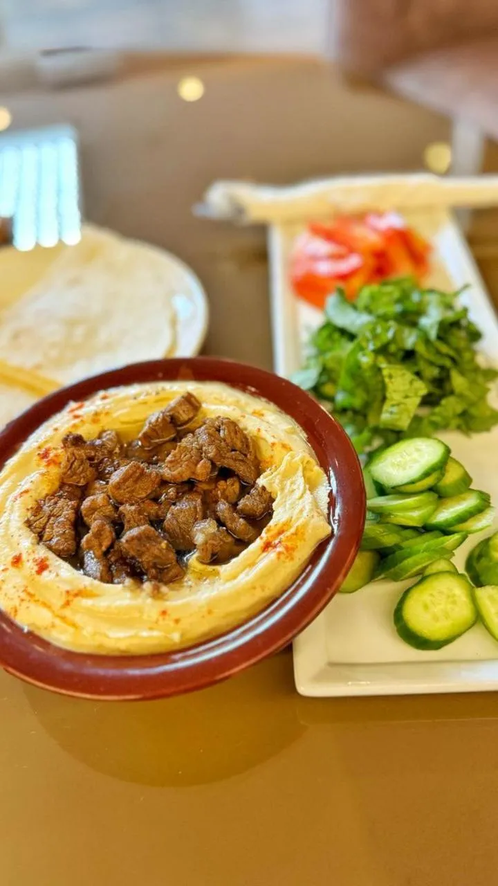 Restaurant/places to eat in SV Chrome by AJ Boutique Hotel