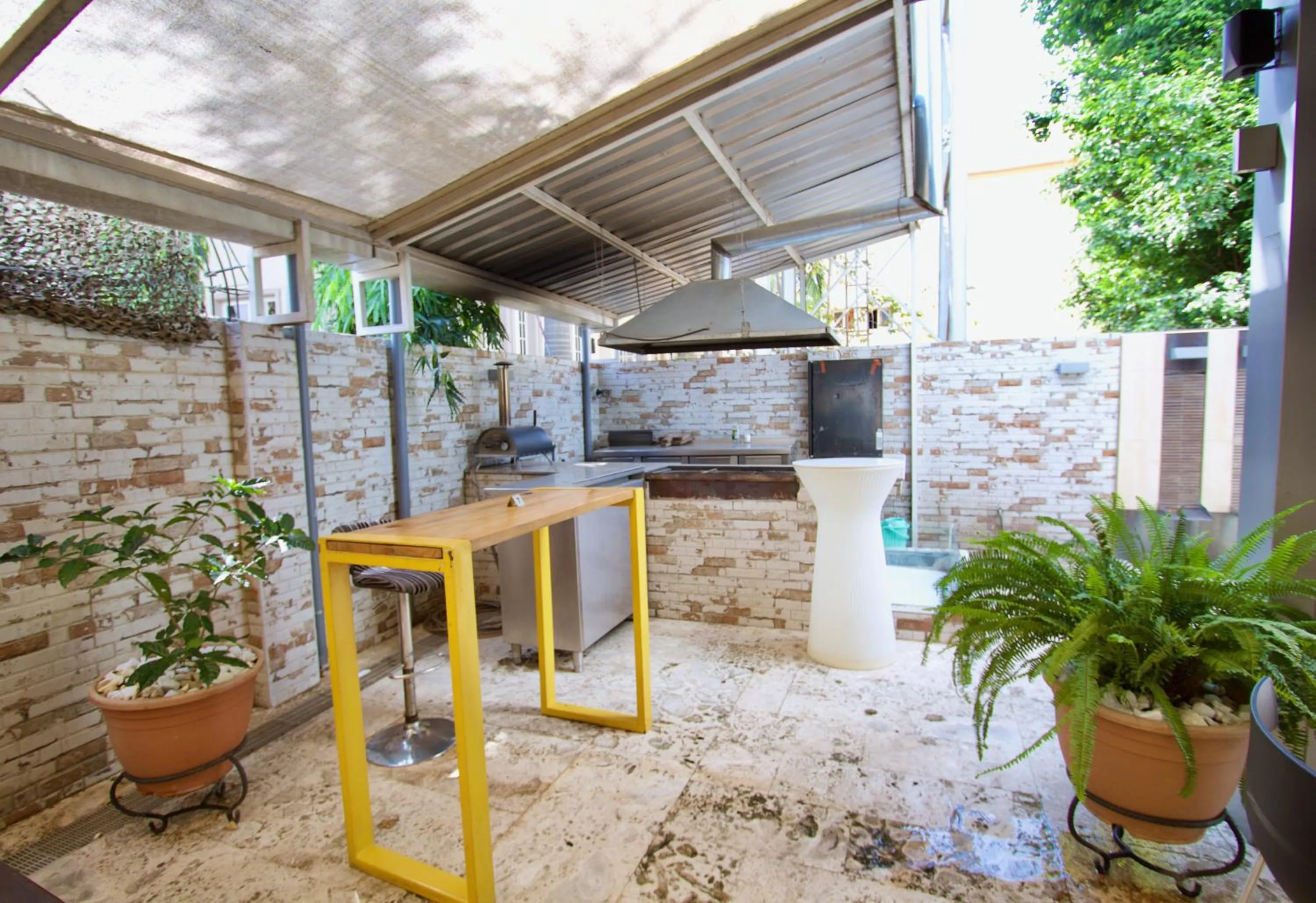 Balcony/Terrace in SV Chrome