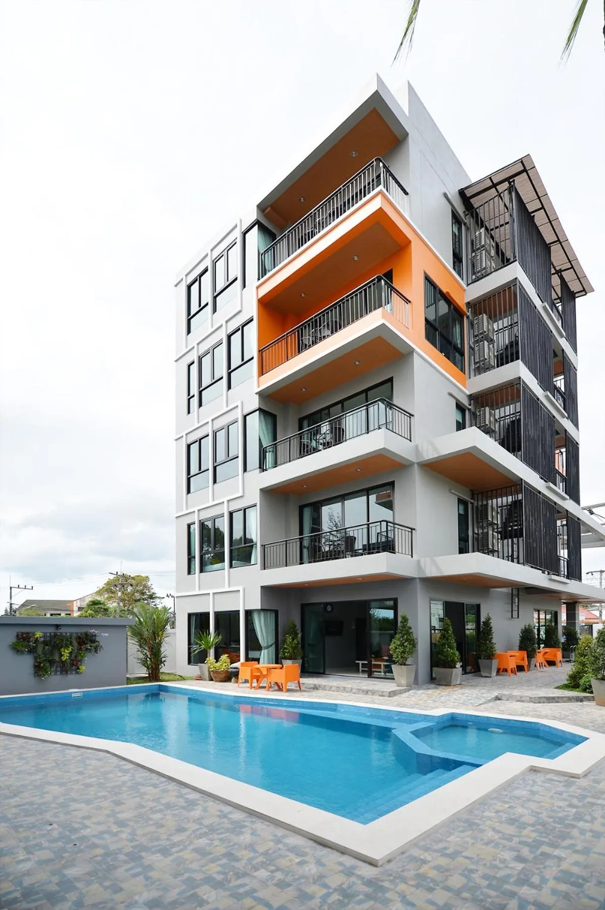 Property building in The Lucky Beach Ao Nang