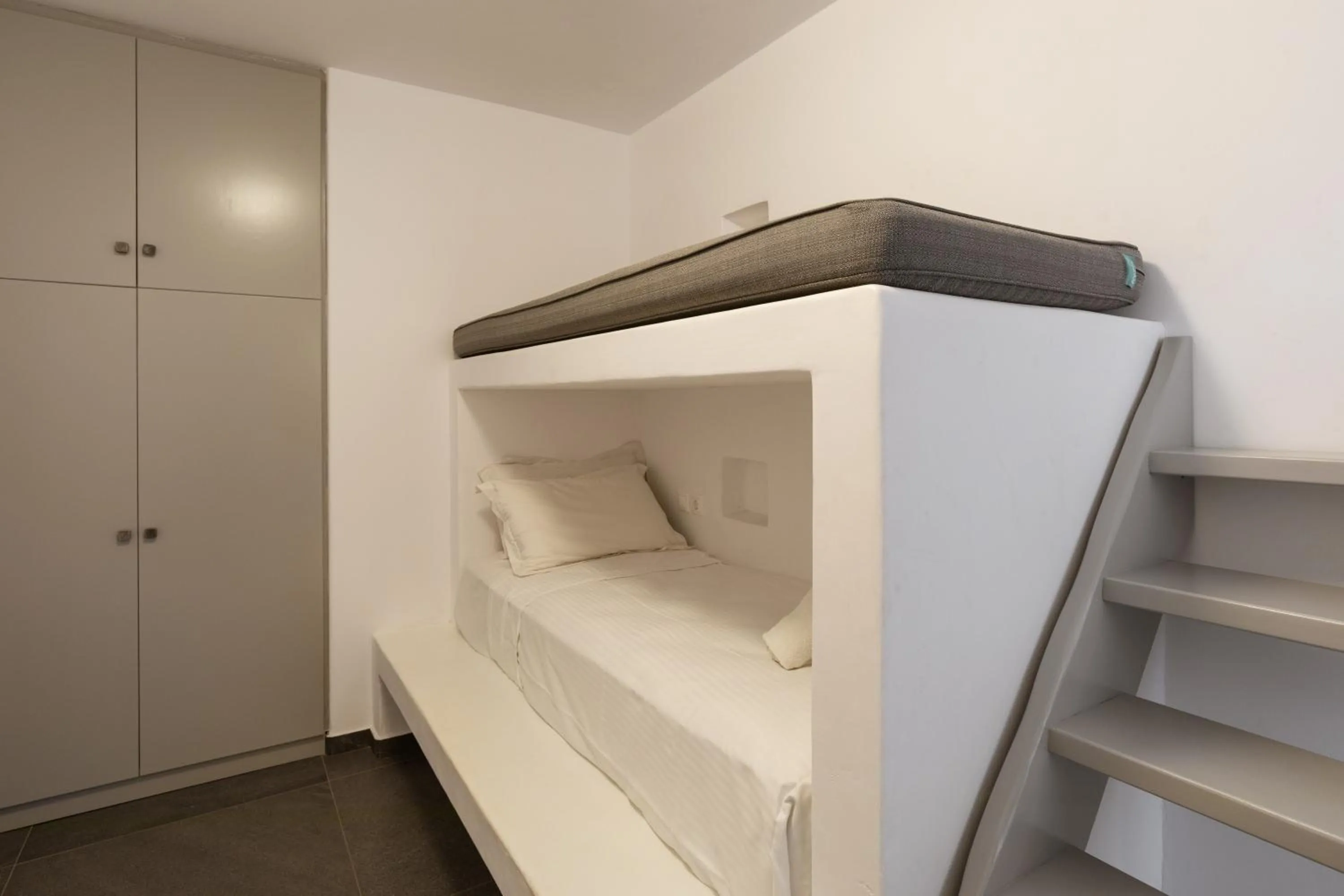 Aletro Cottage Houses