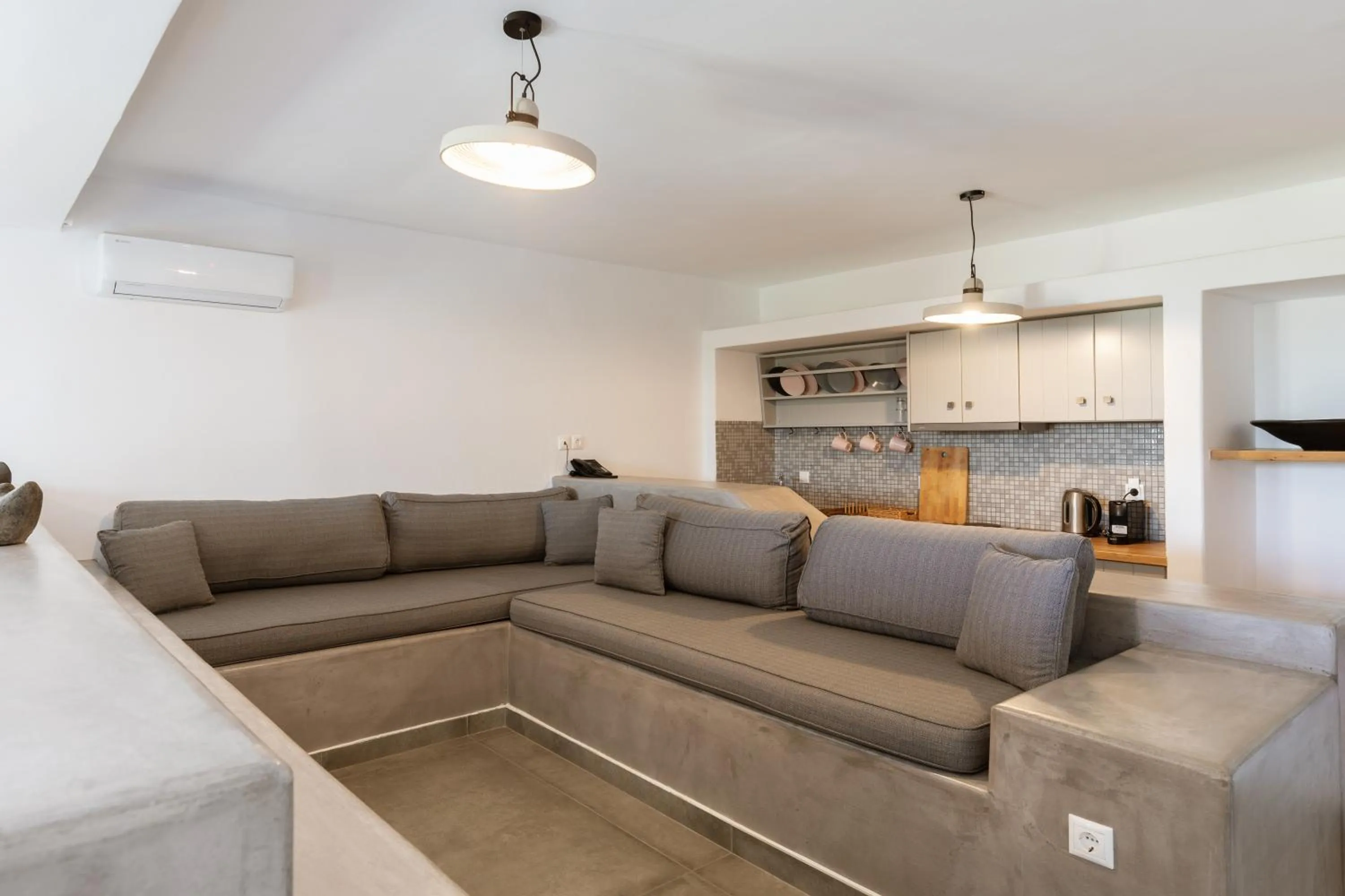 Aletro Cottage Houses