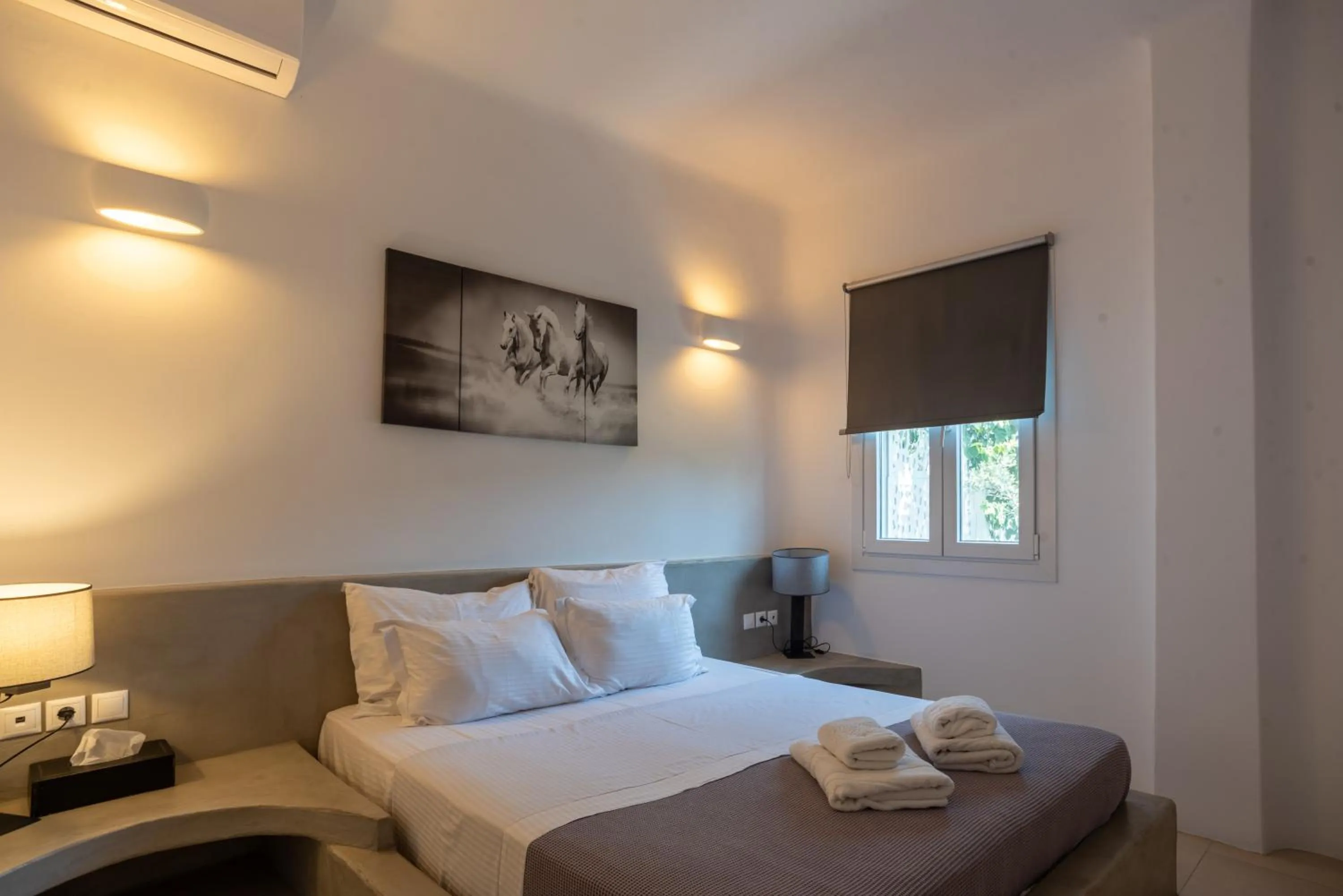 Aletro Cottage Houses