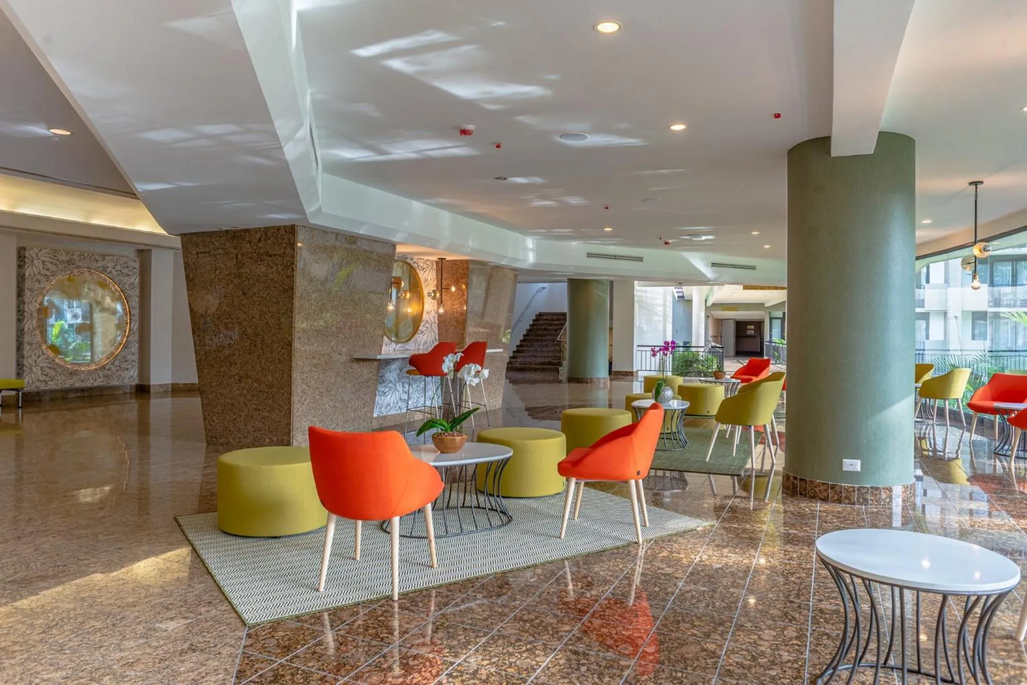 Property building in Holiday Inn San Jose La Sabana by IHG