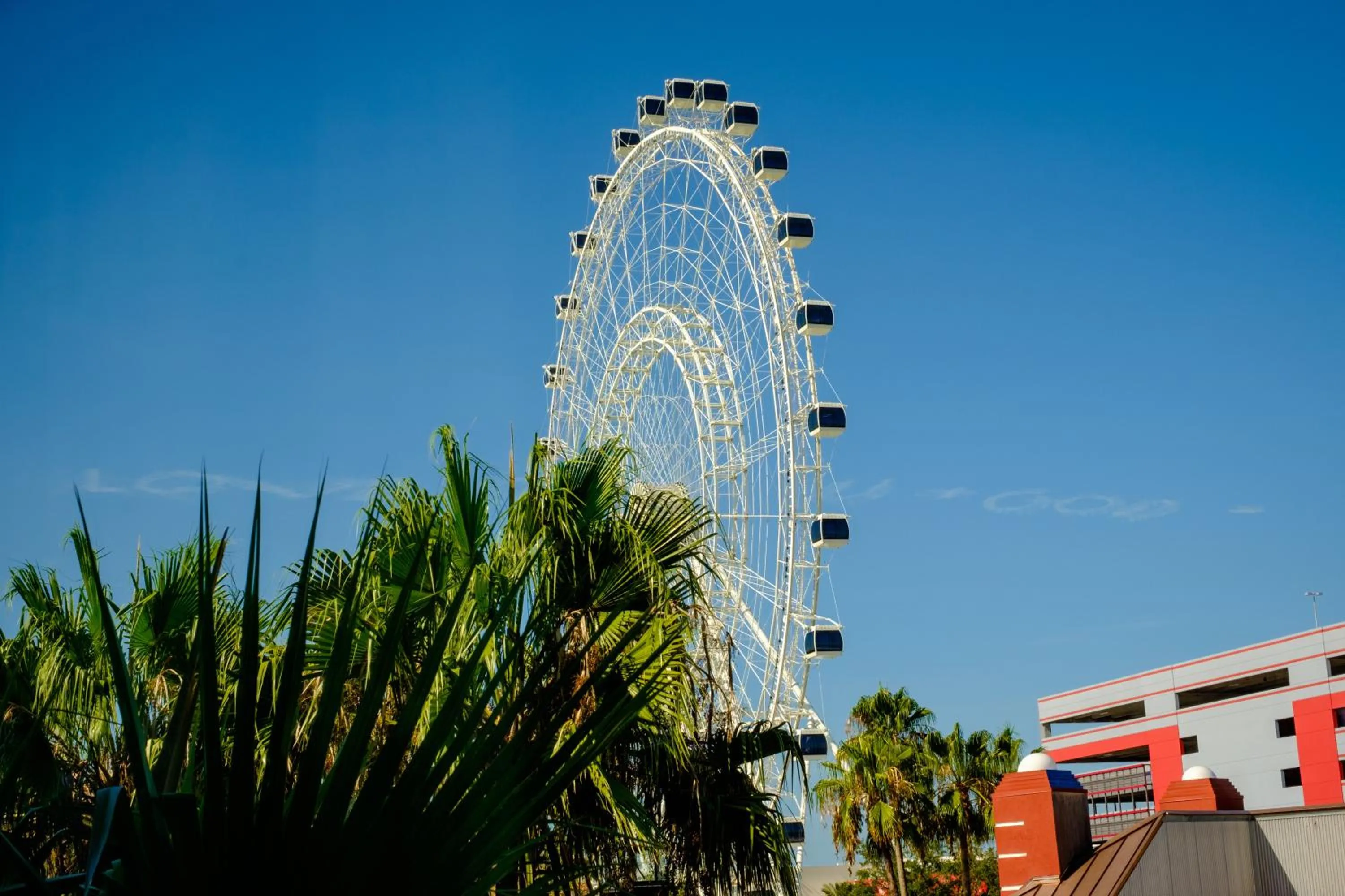Property building in Holiday Inn Express & Suites Orlando At SeaWorld by IHG - With Free Shuttle Service to SeaWorld Parks