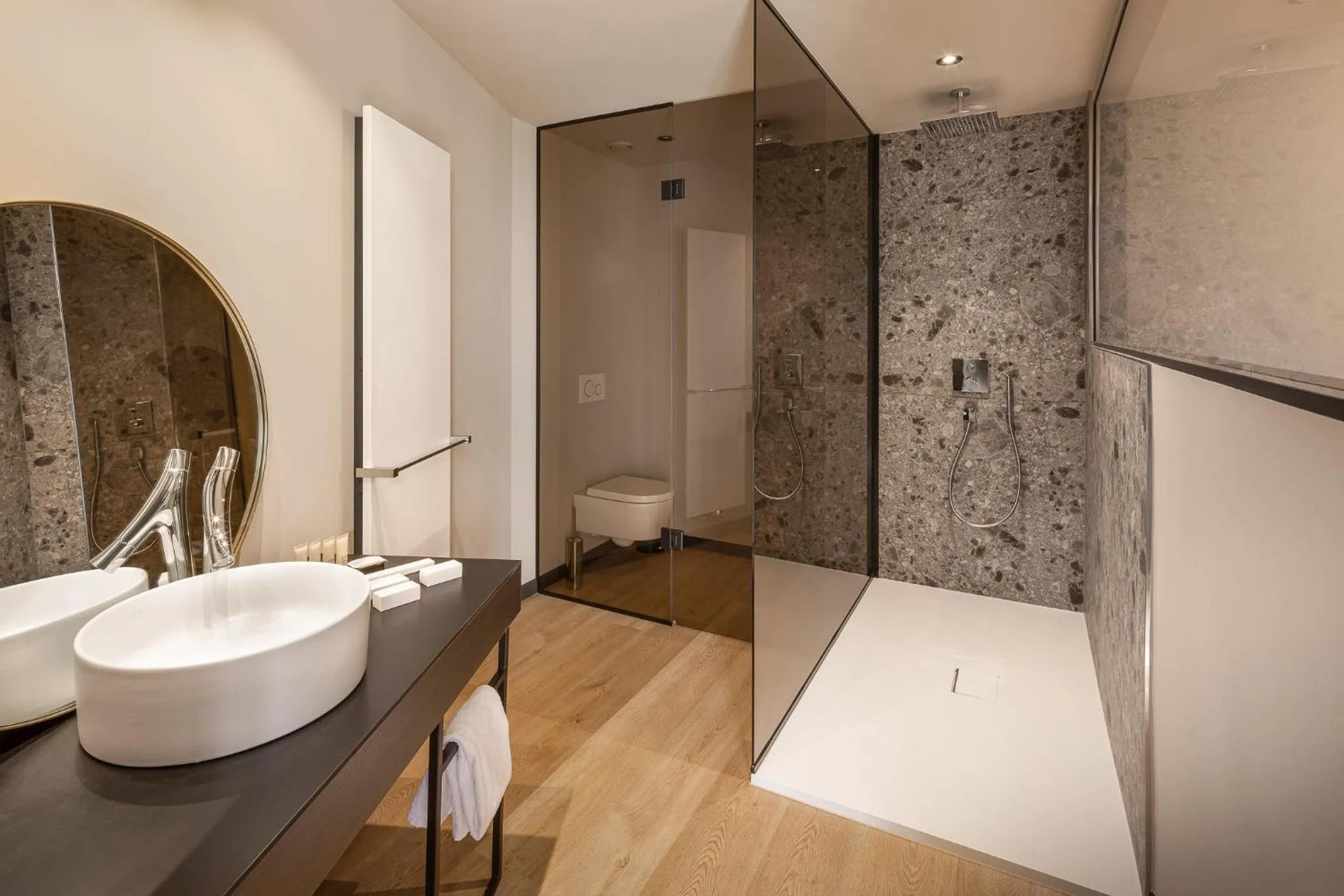 Property building in Hotel Britannia