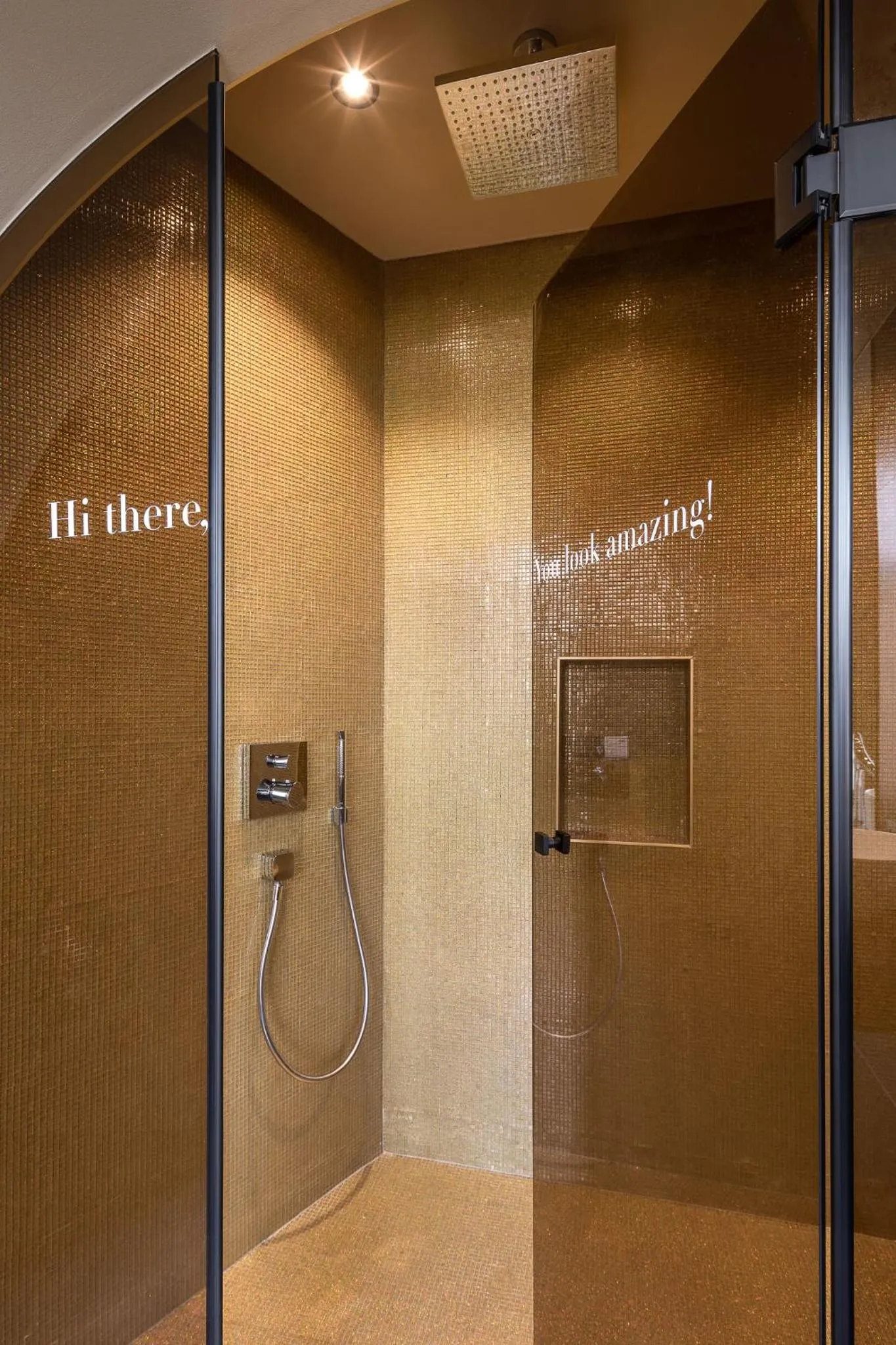 Bathroom in Hotel Britannia