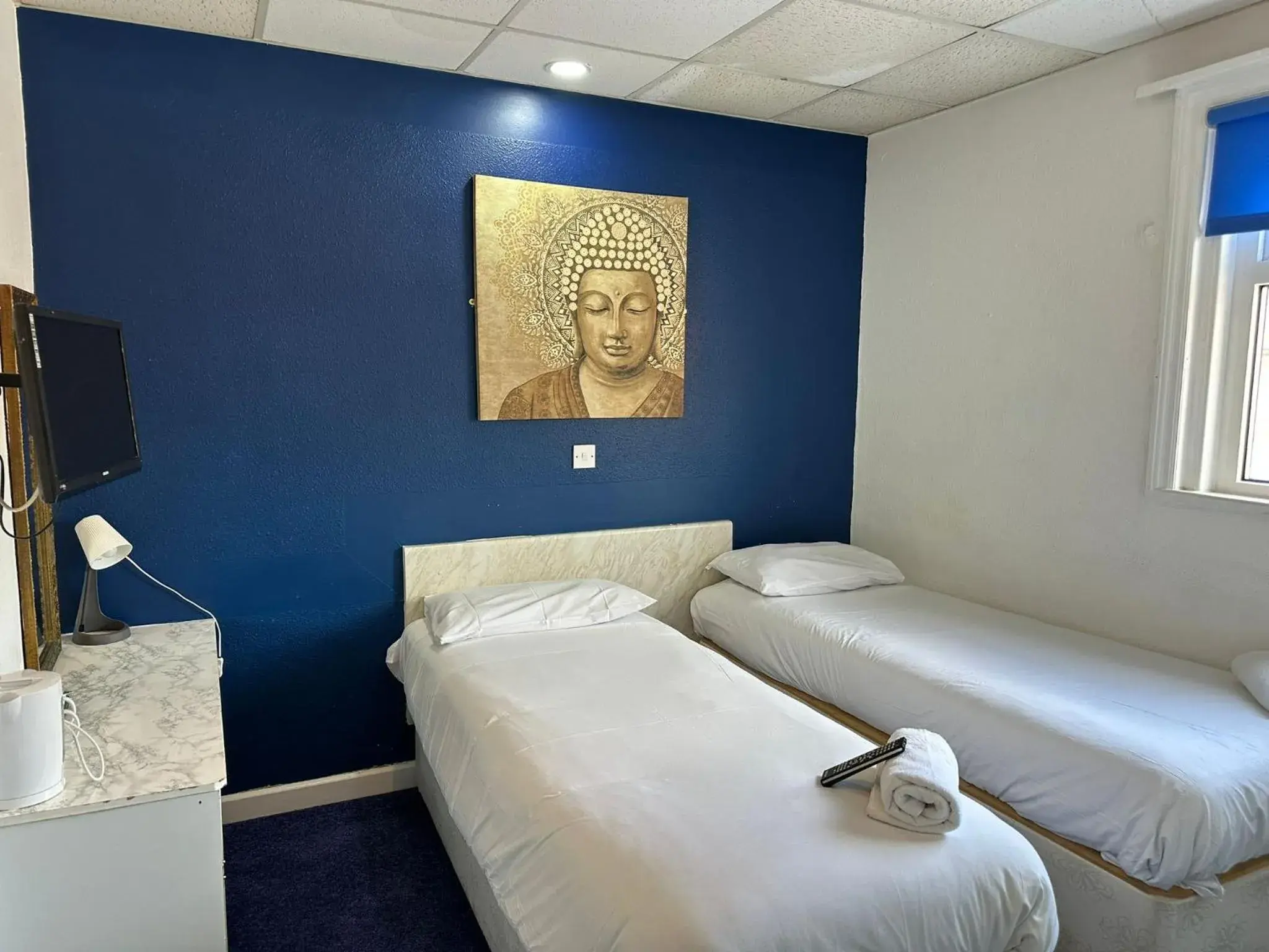 Twin Room in The Regency Hotel Twin Room in The Regency Hotel