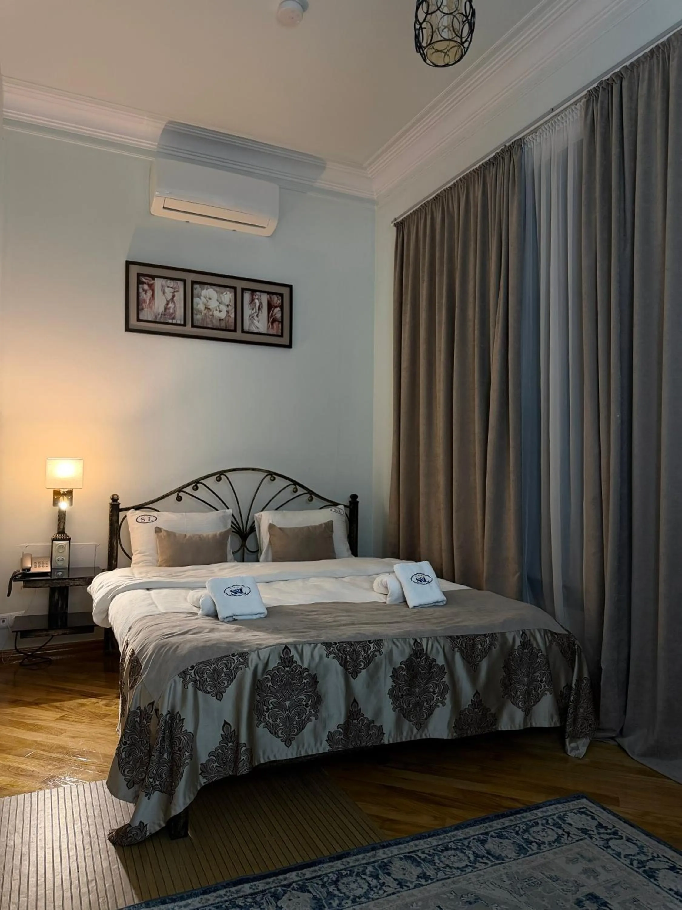 Bedroom, Bed in S&L Boutique Hotel