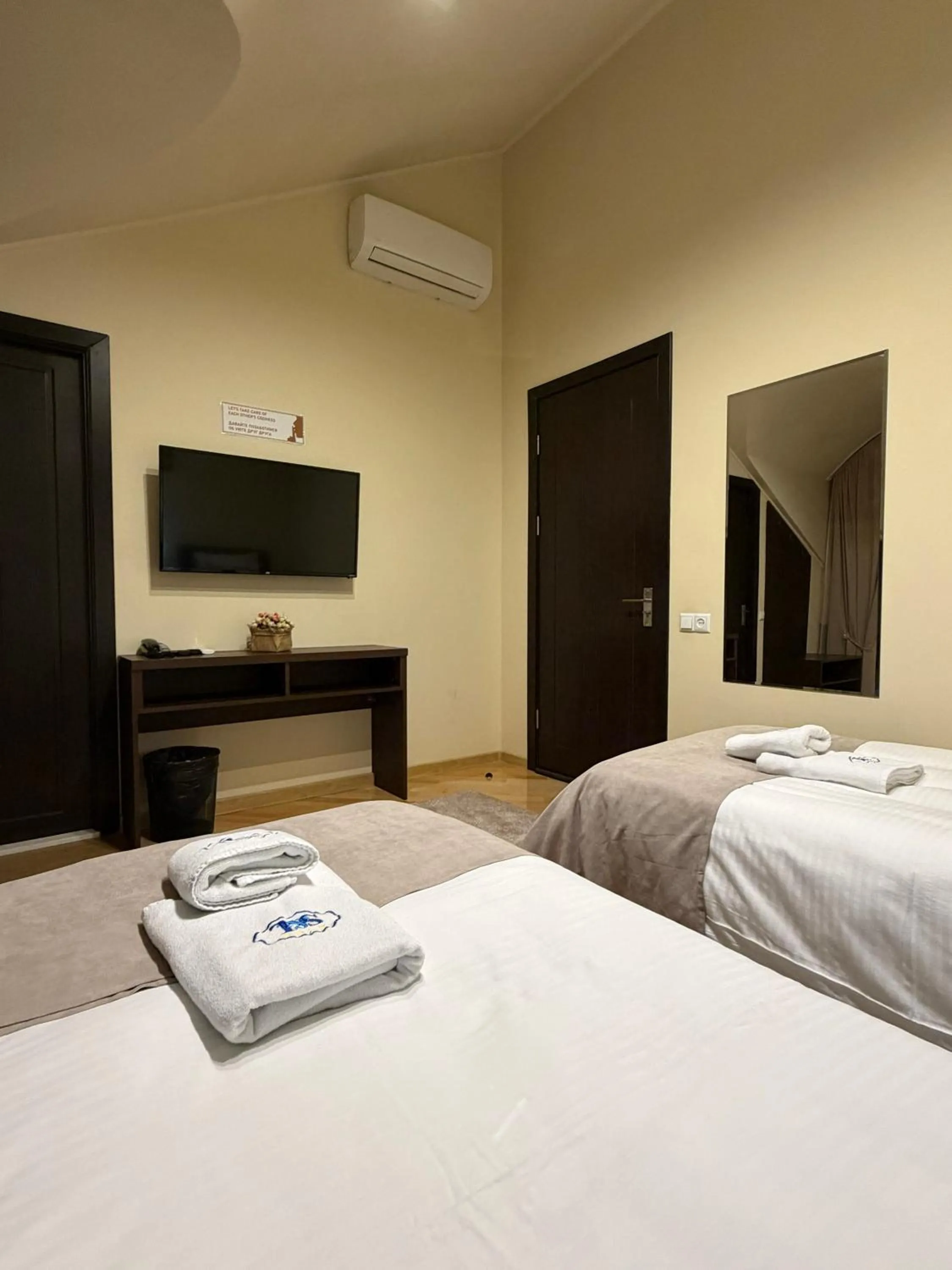 Bedroom, Bed in S&L Boutique Hotel