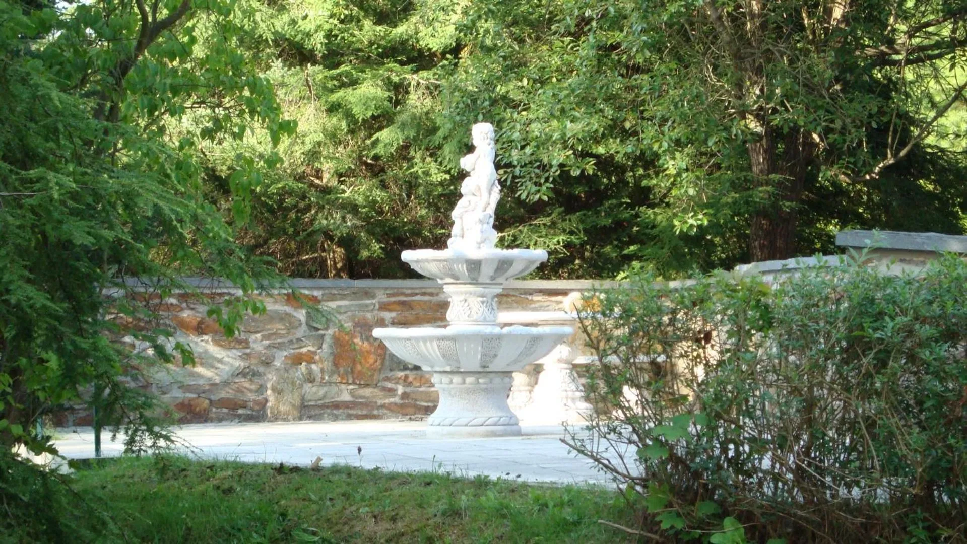 Area and facilities in Zollhaus