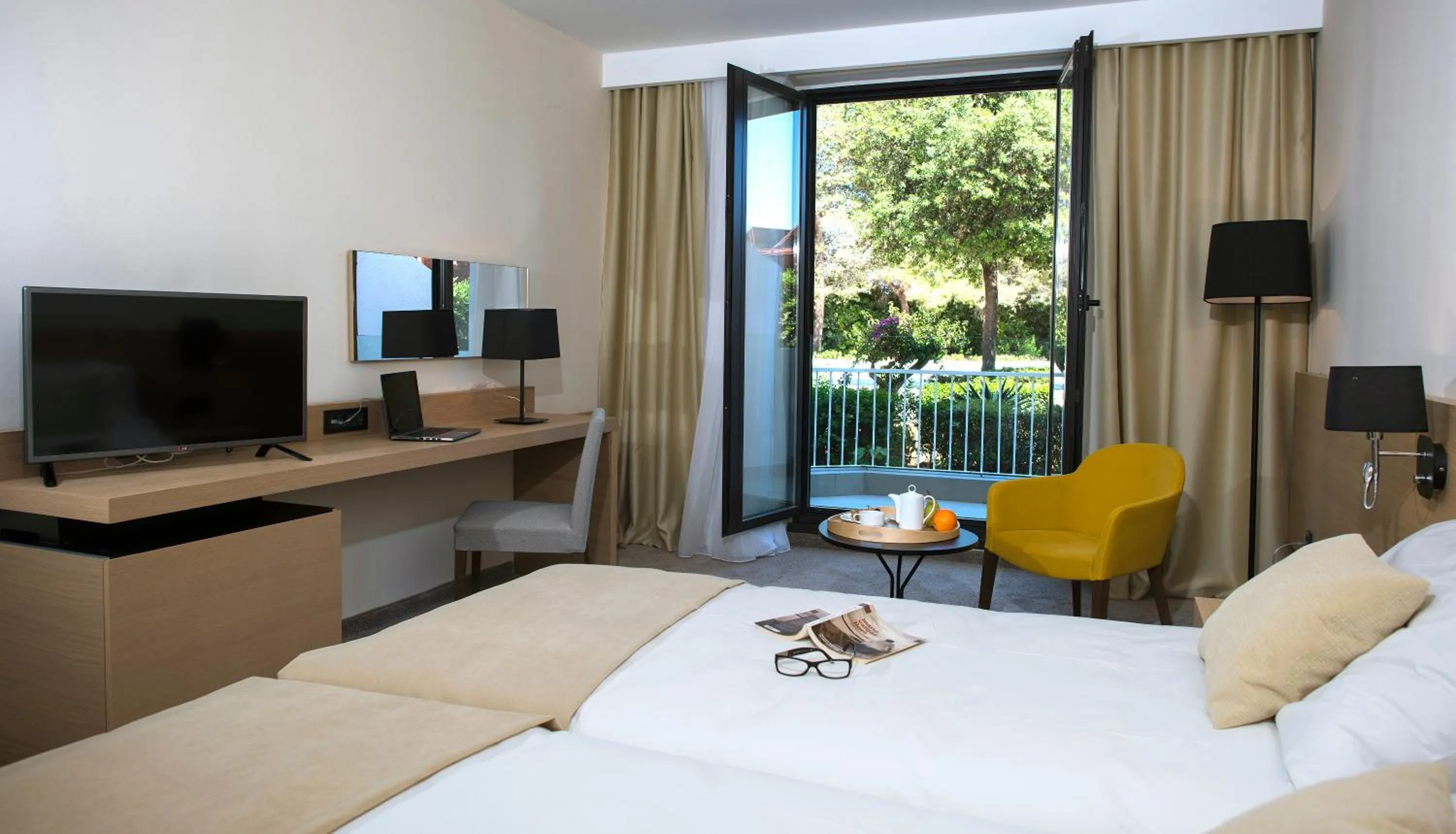 Bed in Aminess Younique Liburna Hotel