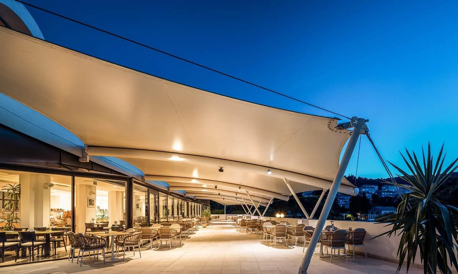 Restaurant/places to eat in Aminess Younique Liburna Hotel