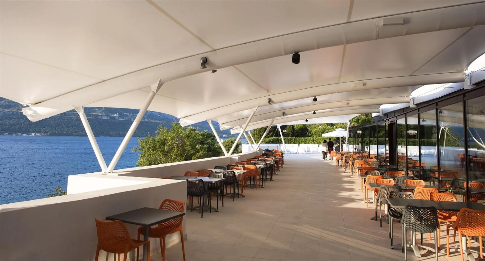 Restaurant/places to eat in Aminess Younique Liburna Hotel