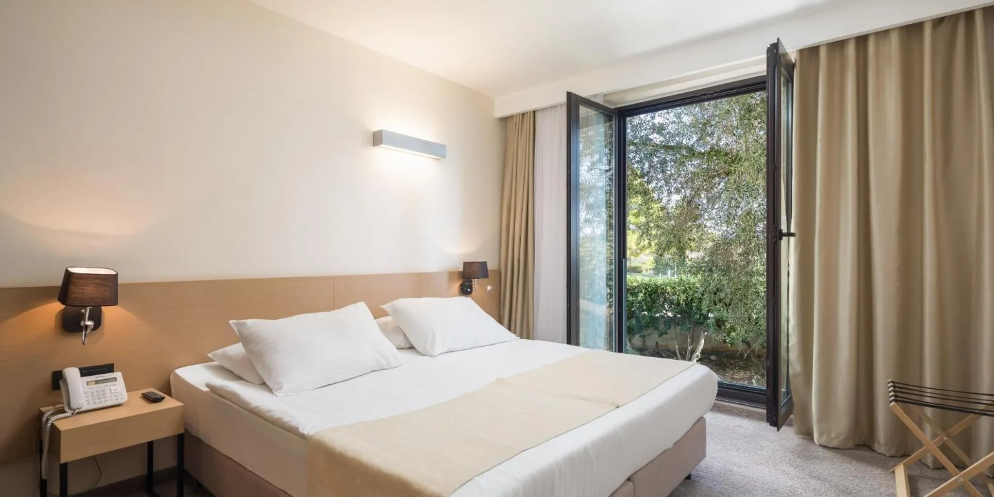 Superior Suite with Balcony in Aminess Younique Liburna Hotel