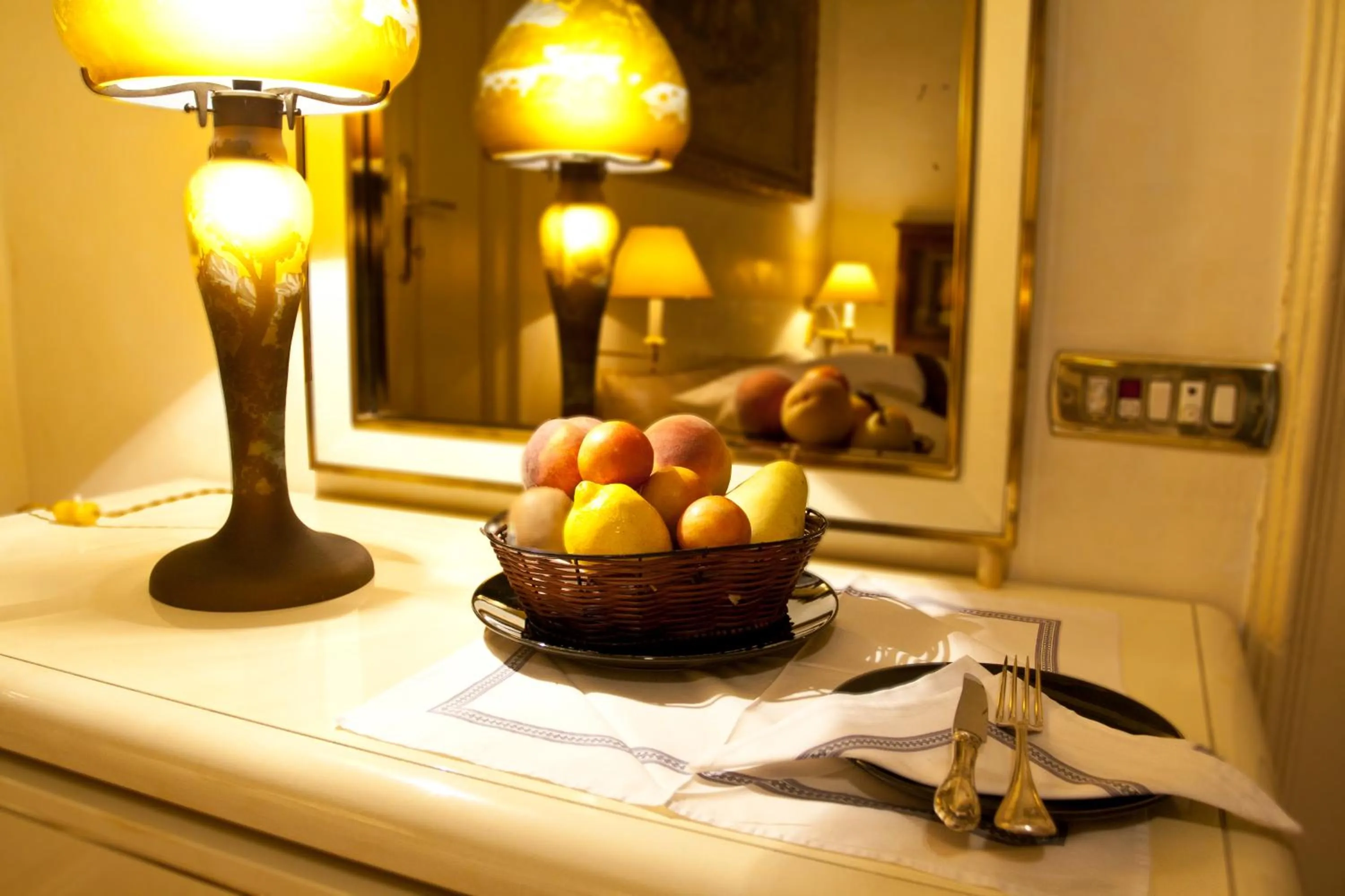 Decorative detail in Guesthouse Borromeo Roma