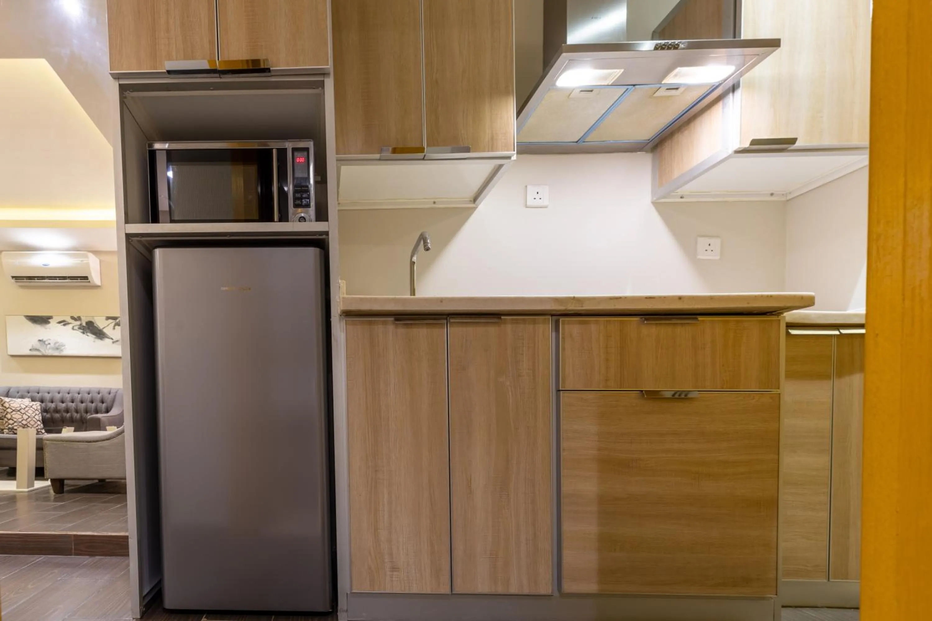 Al Muahidb Residence Al Takhasossi 4