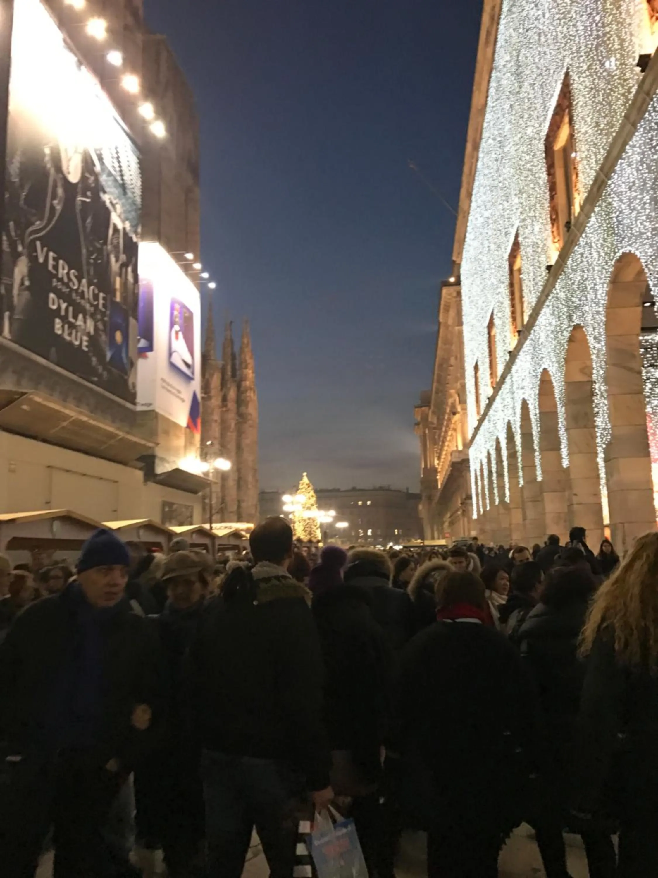 Shopping Area in Kibilù - Via Falcone - City Centre - Duomo