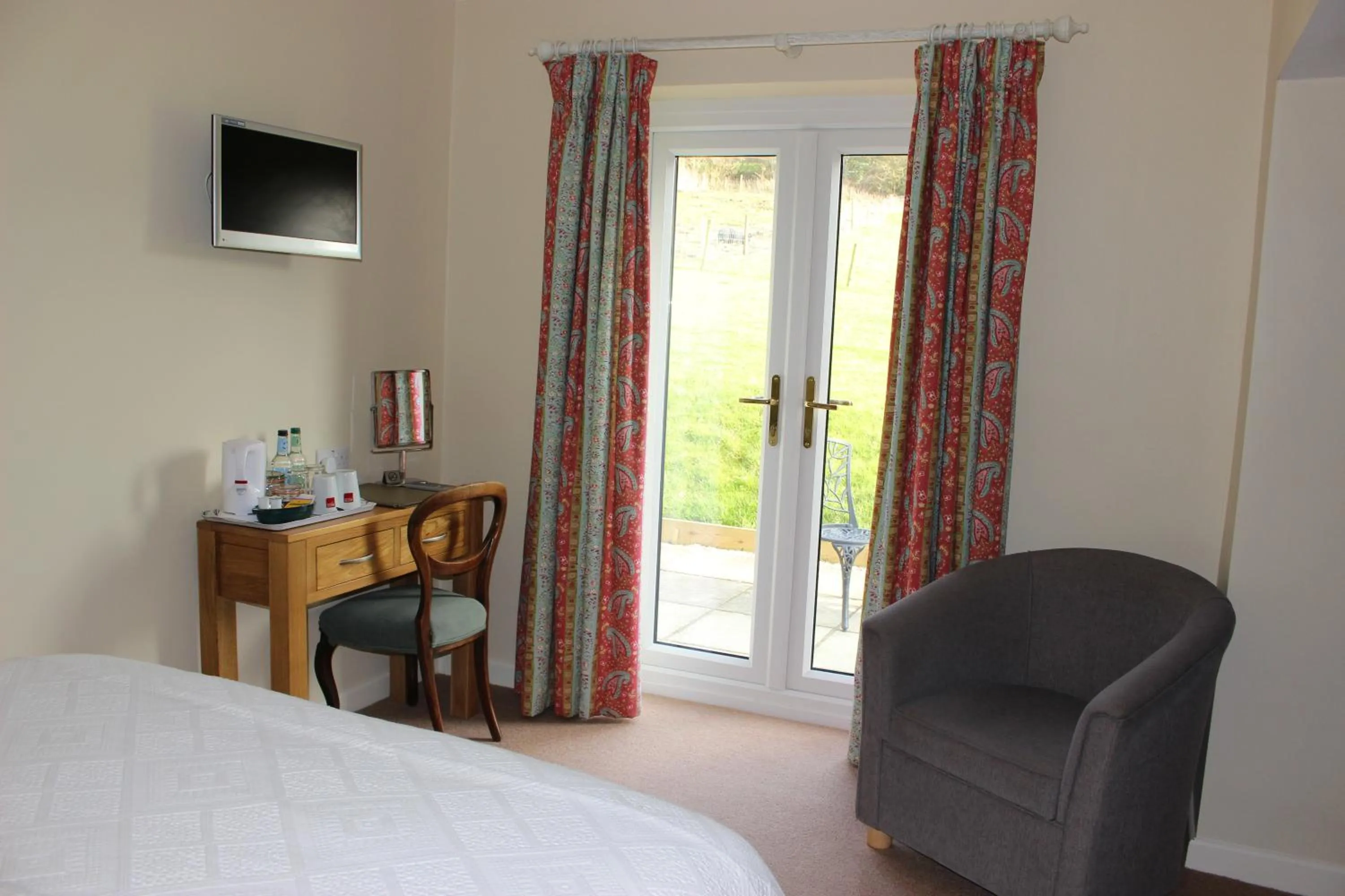 Bed in The White Horse Inn