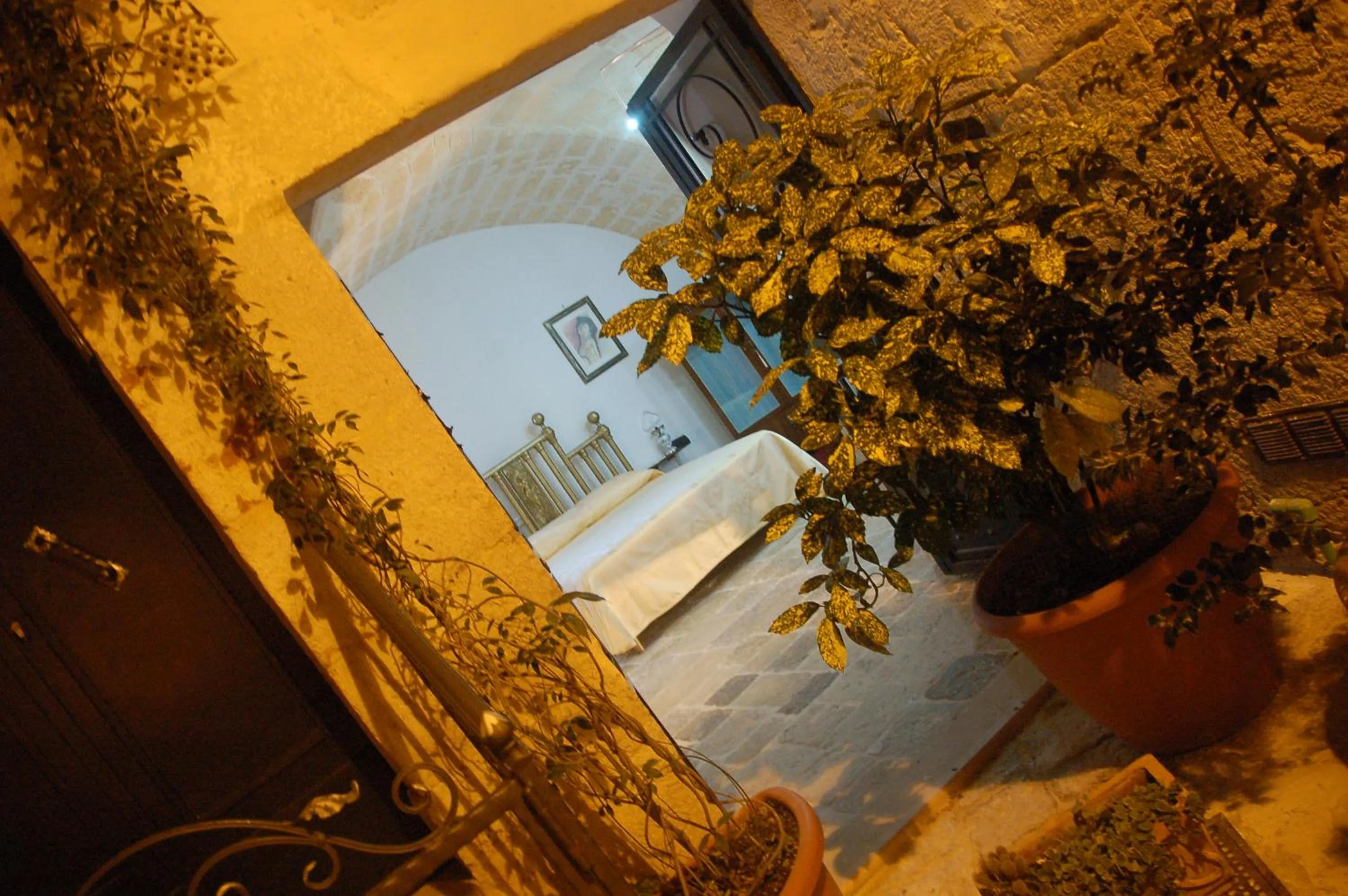 Facade/entrance in Antro delle Muse