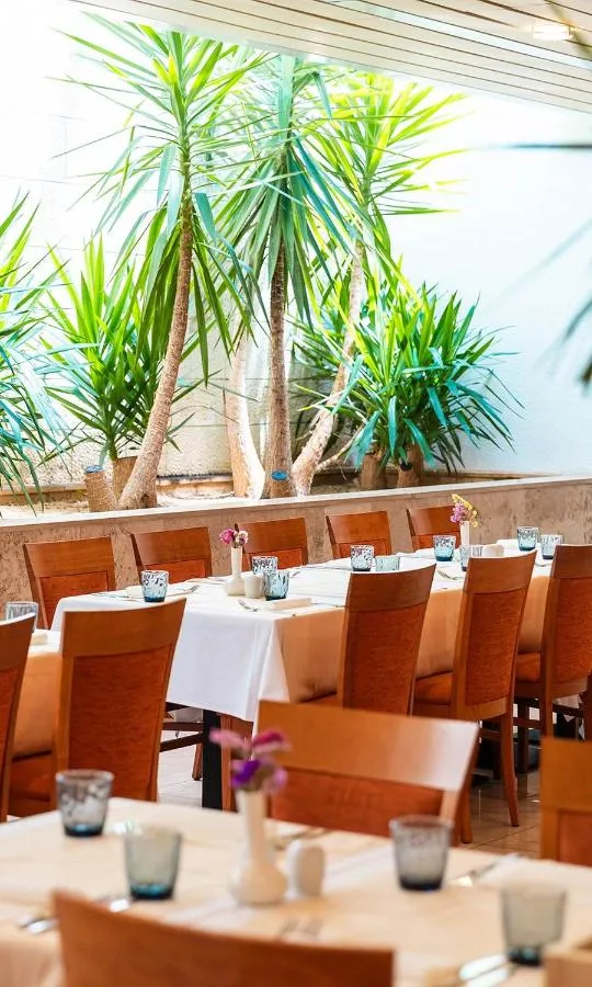 Restaurant/places to eat in Marko Polo Maradiso Hotel by Aminess