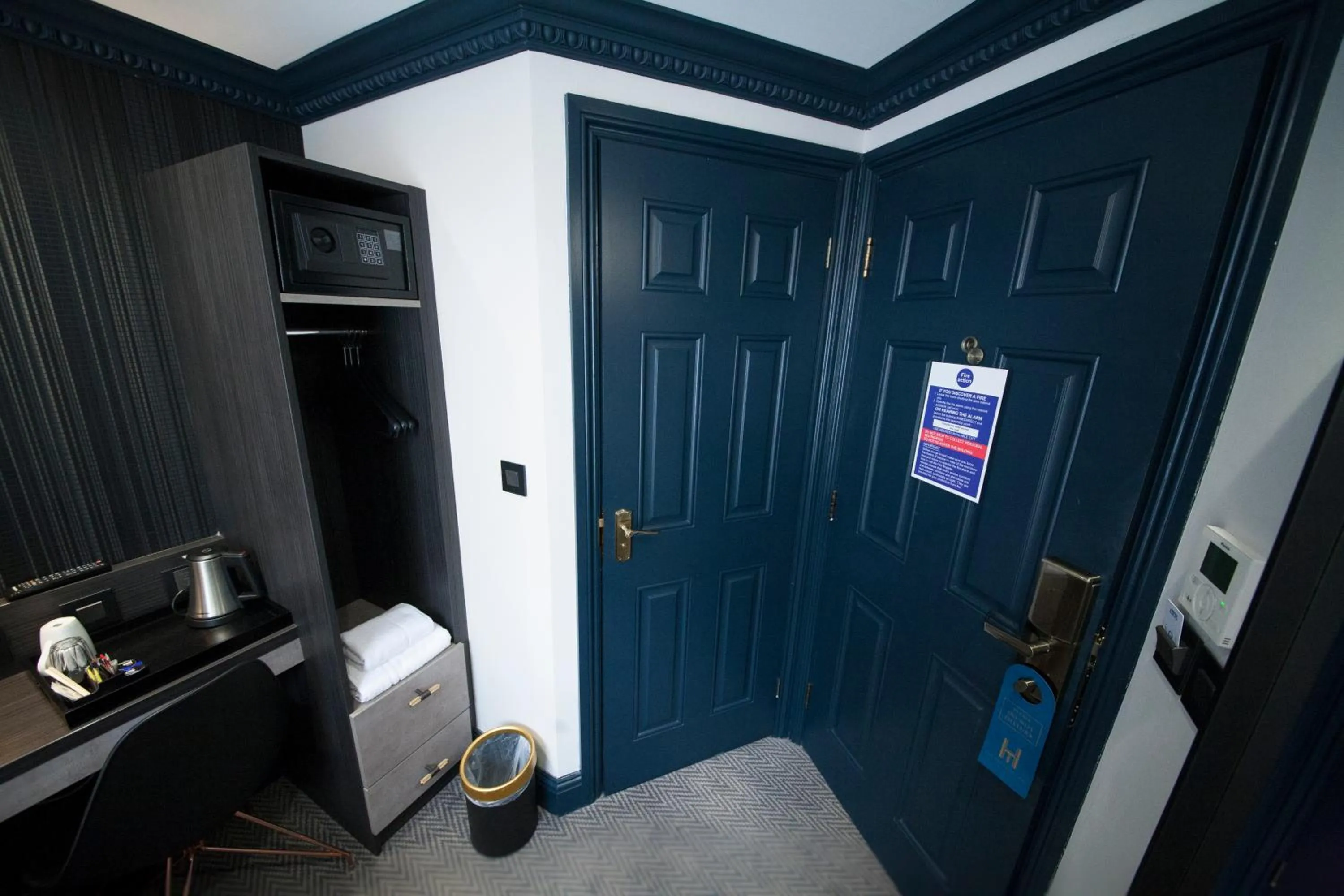 Bedroom in The House of Toby