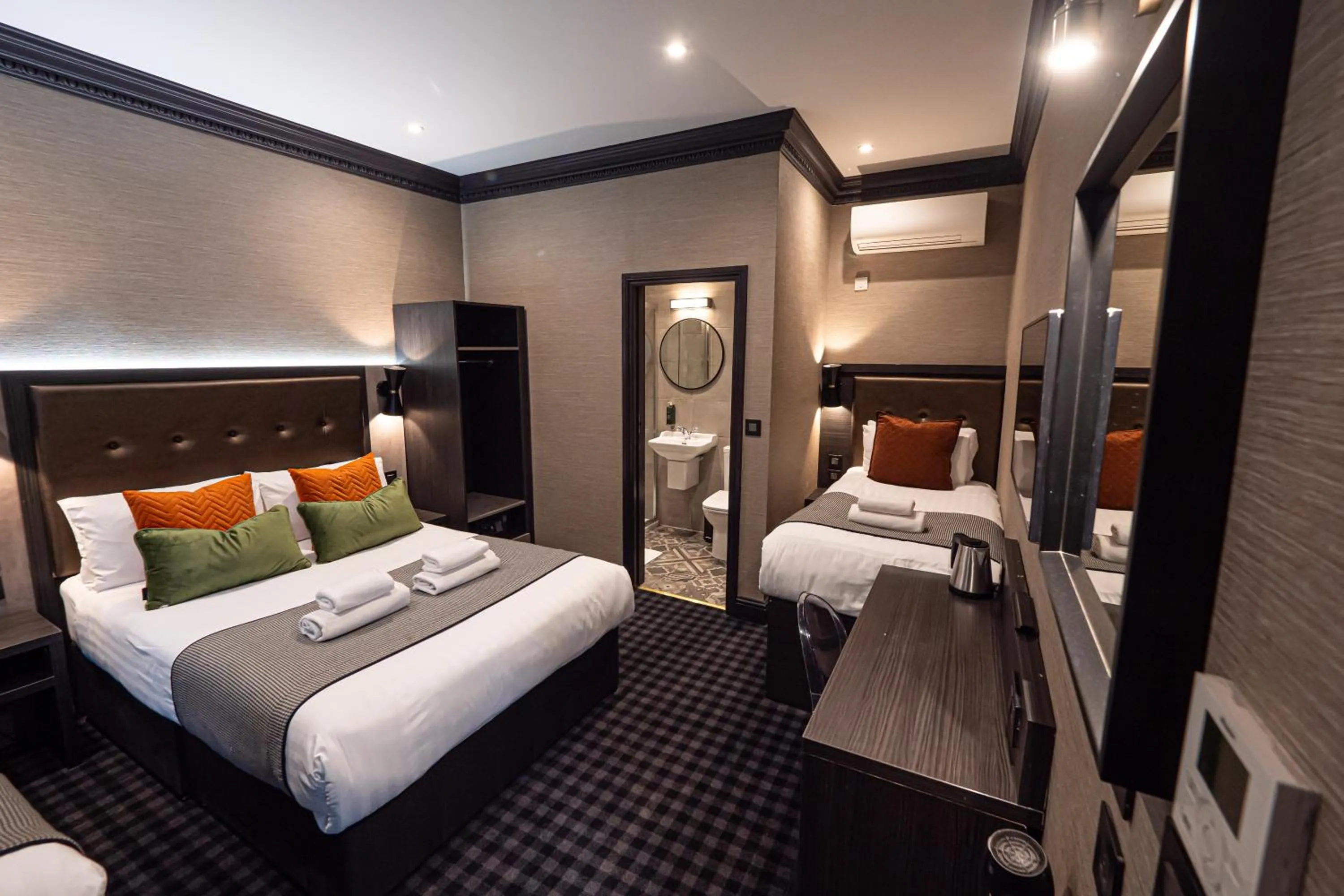 Bed in The House of Toby