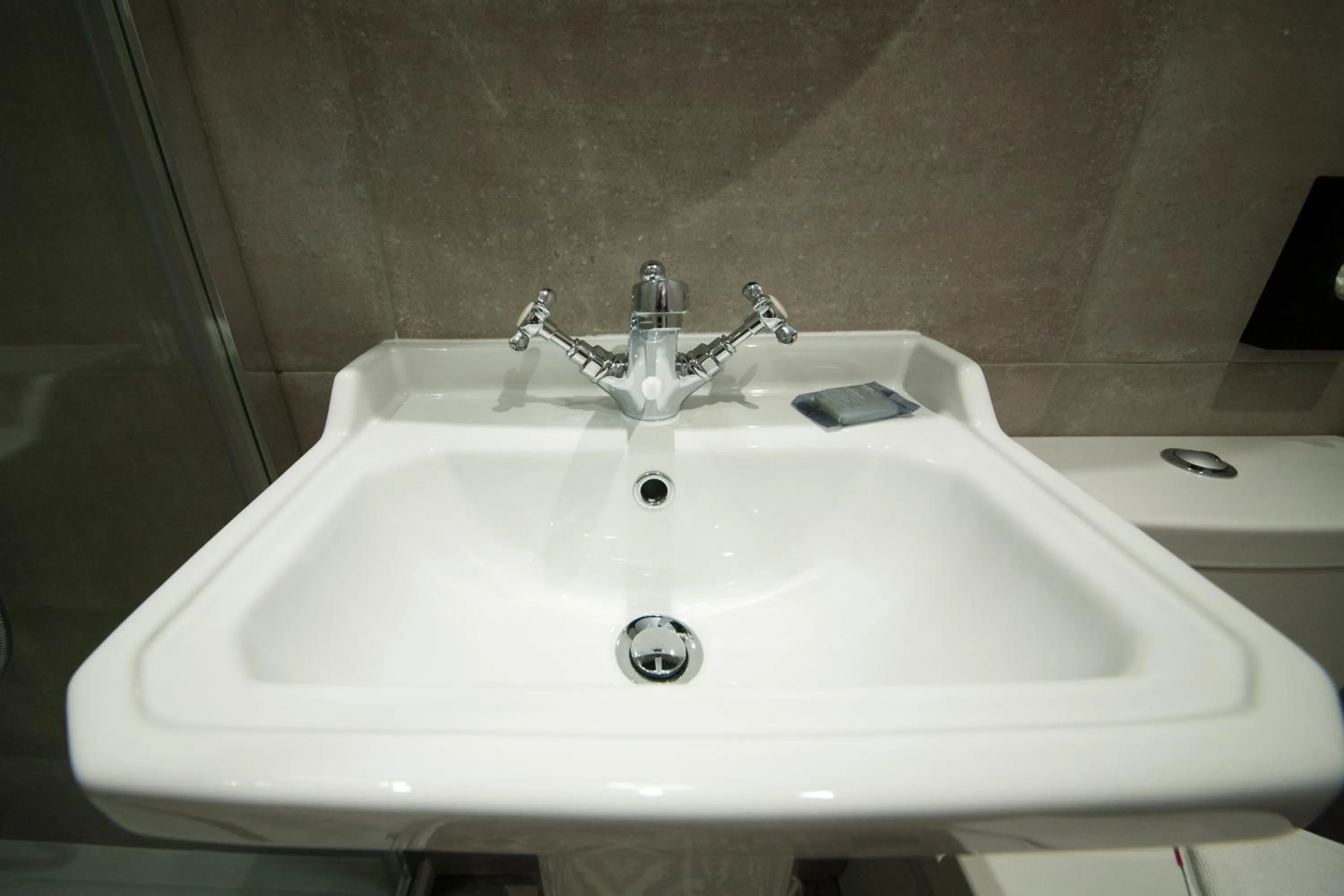 Bathroom in The House of Toby