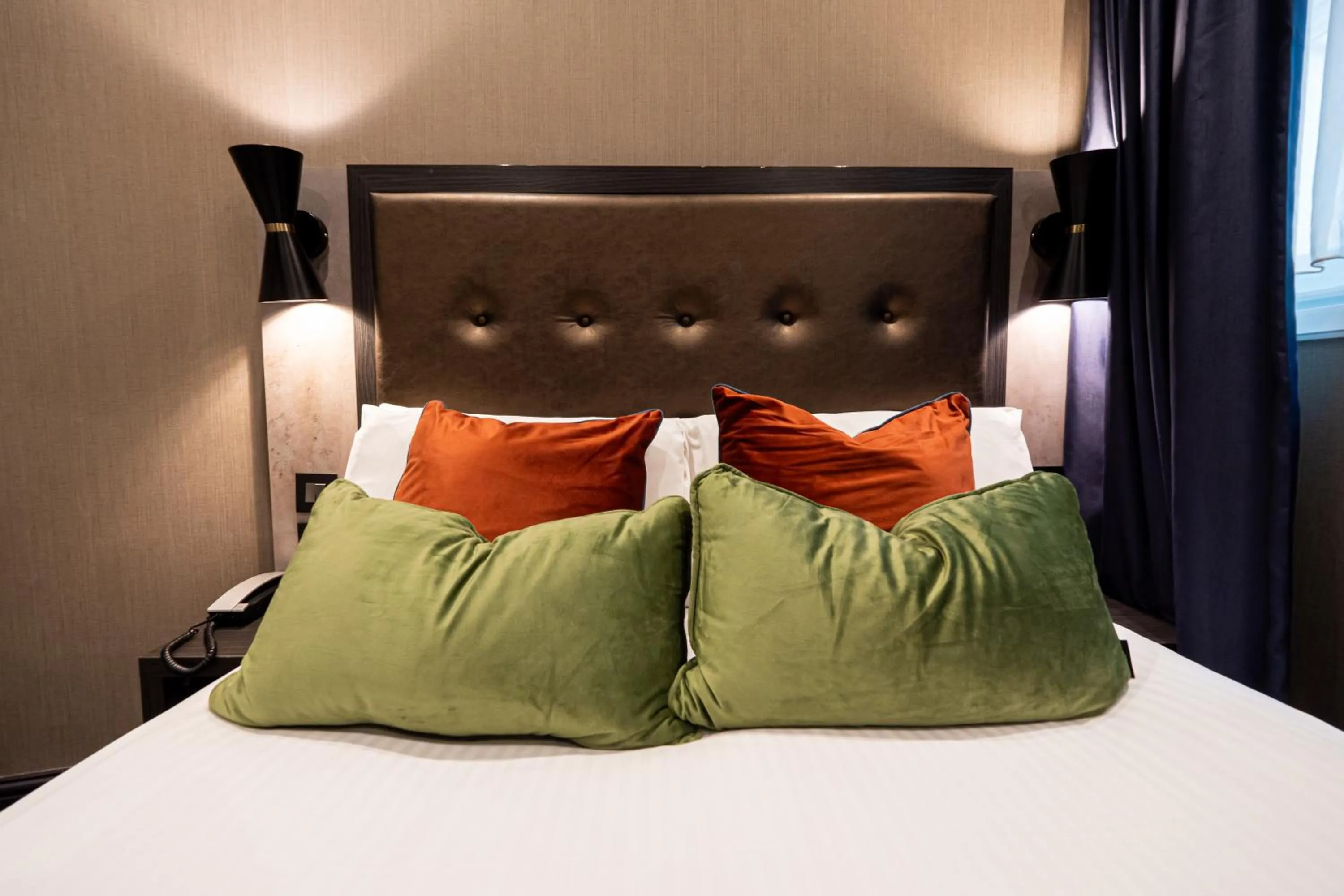 Bed in The House of Toby