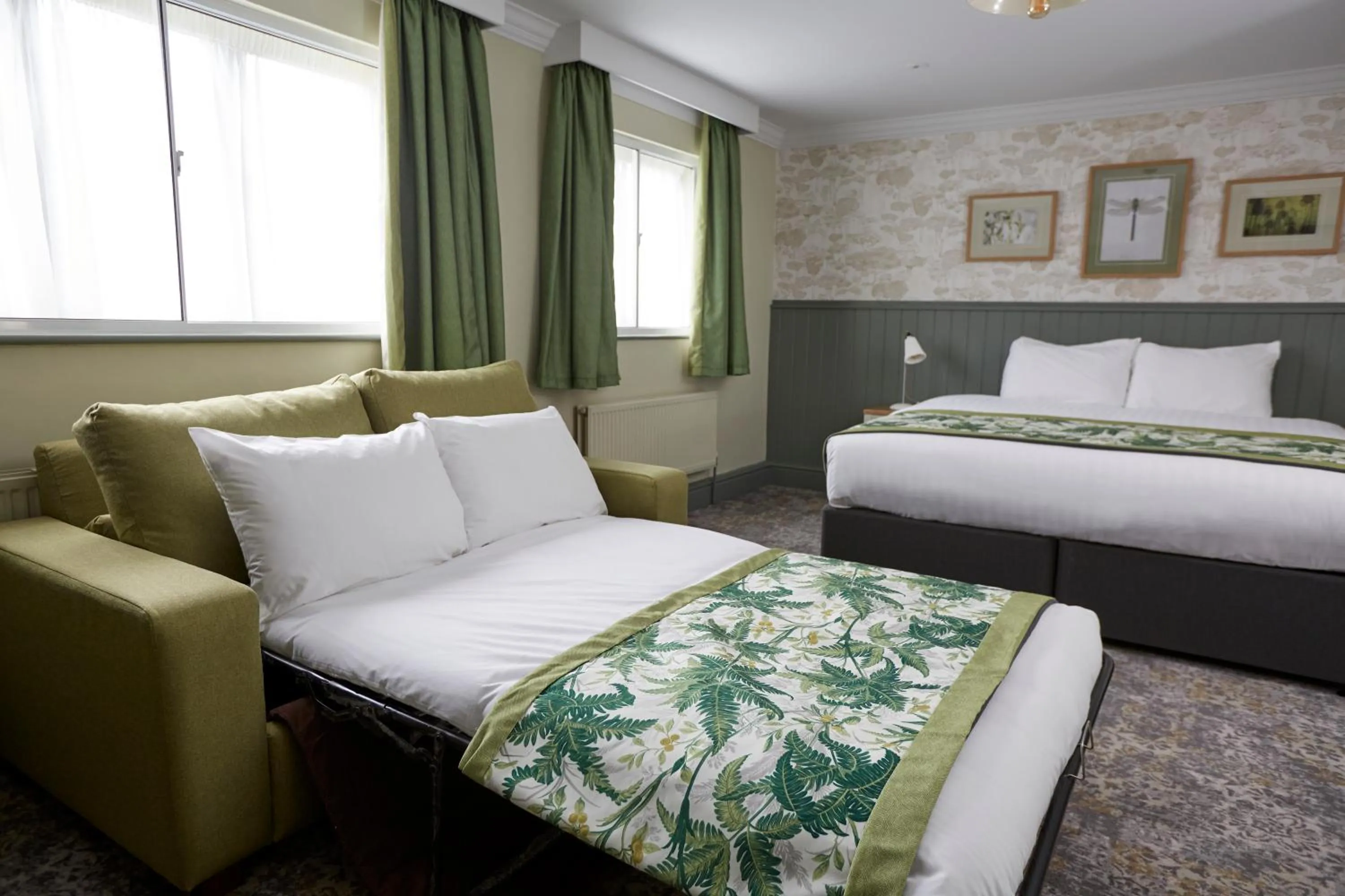 Bedroom, Bed in Governors House by Greene King Inns