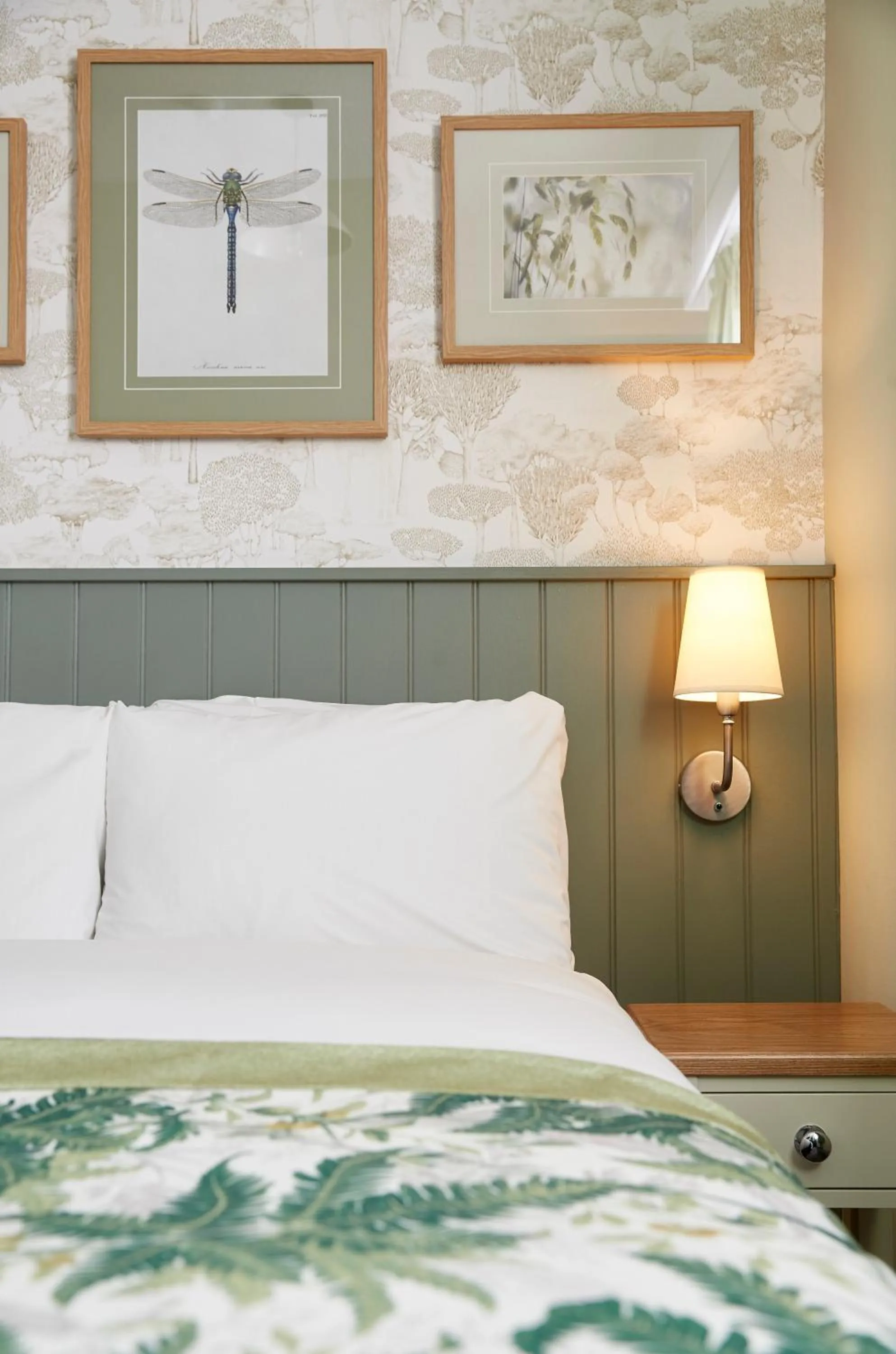 Bed in Governors House by Greene King Inns