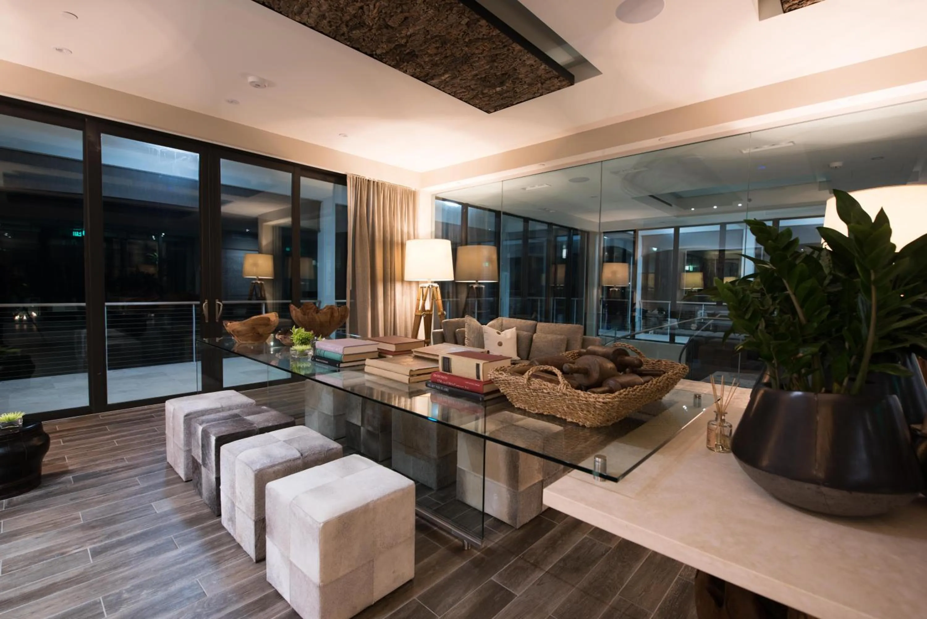 Lobby or reception in The Loren at Pink Beach