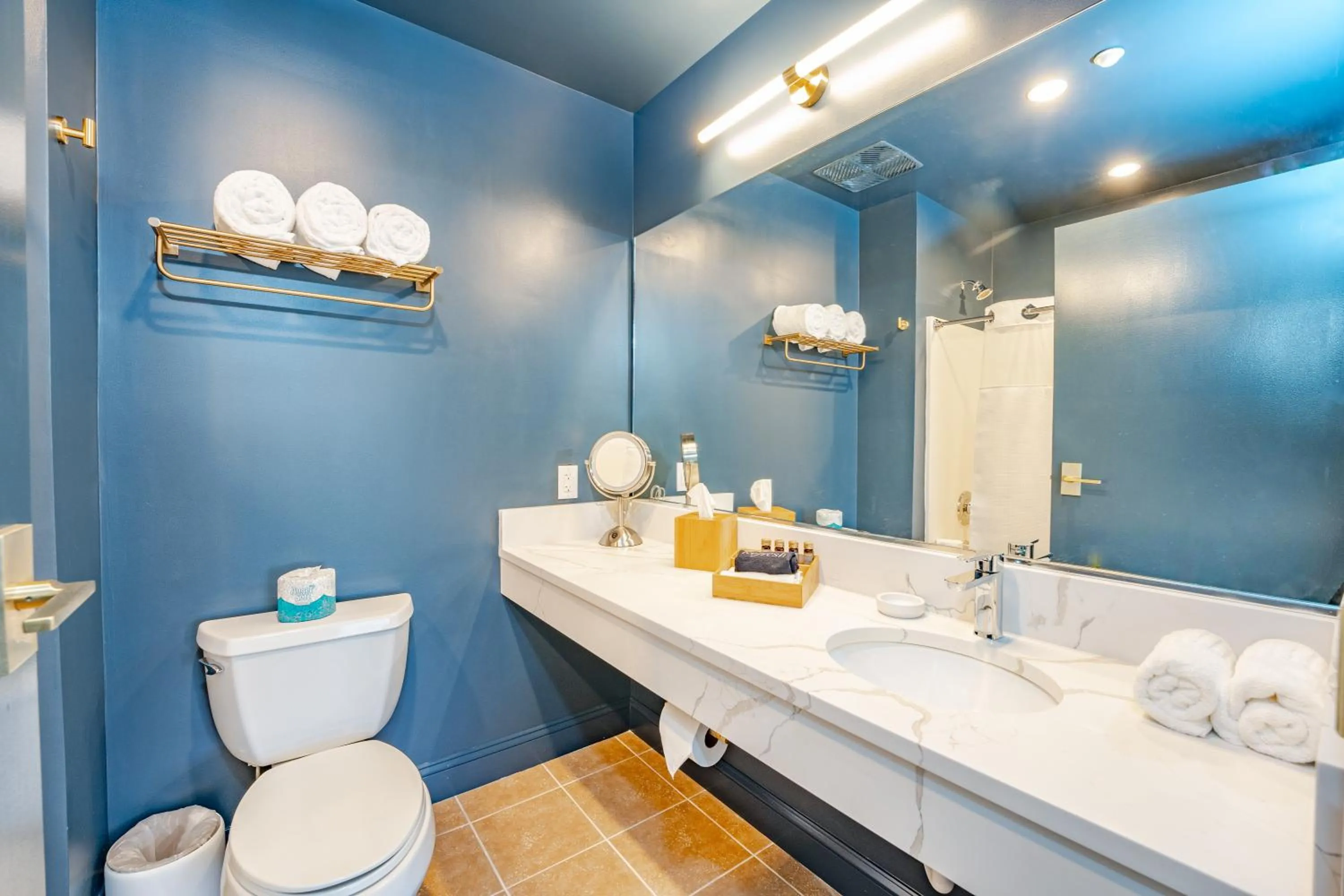 Toilet in The Inn at LBI National Golf & Resort