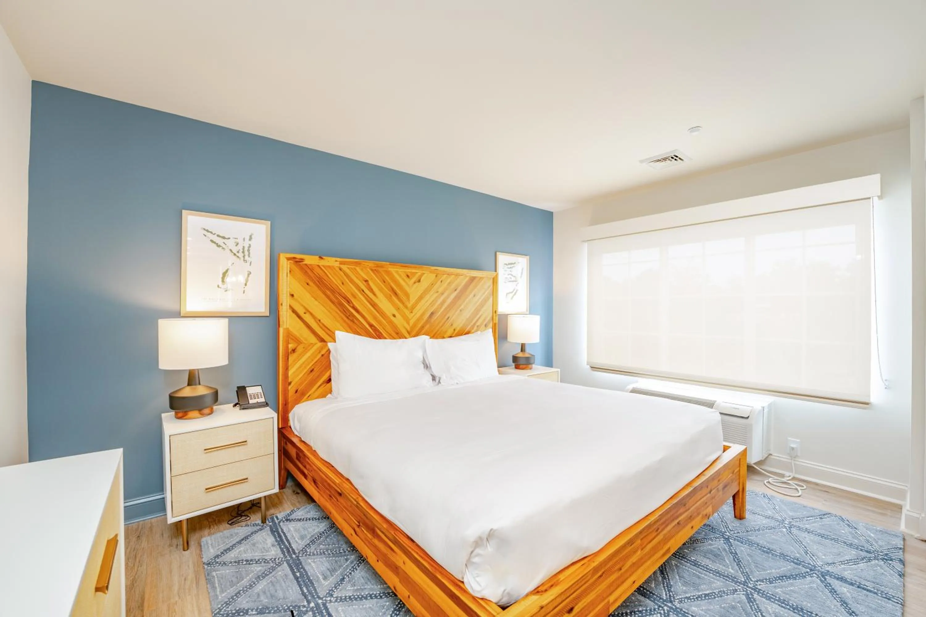 Bed in The Inn at LBI National Golf & Resort