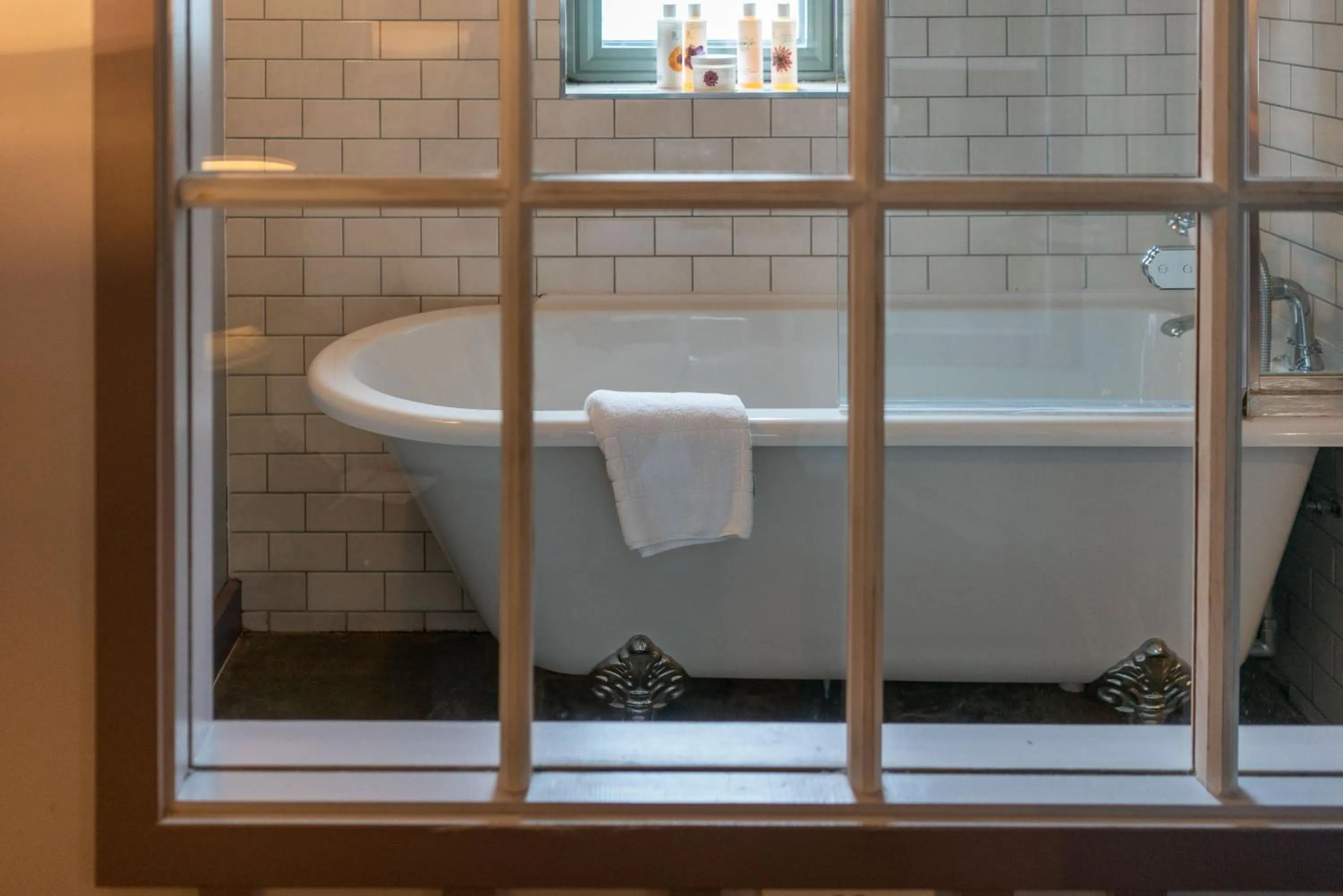 Bathroom in The Welldiggers Arms