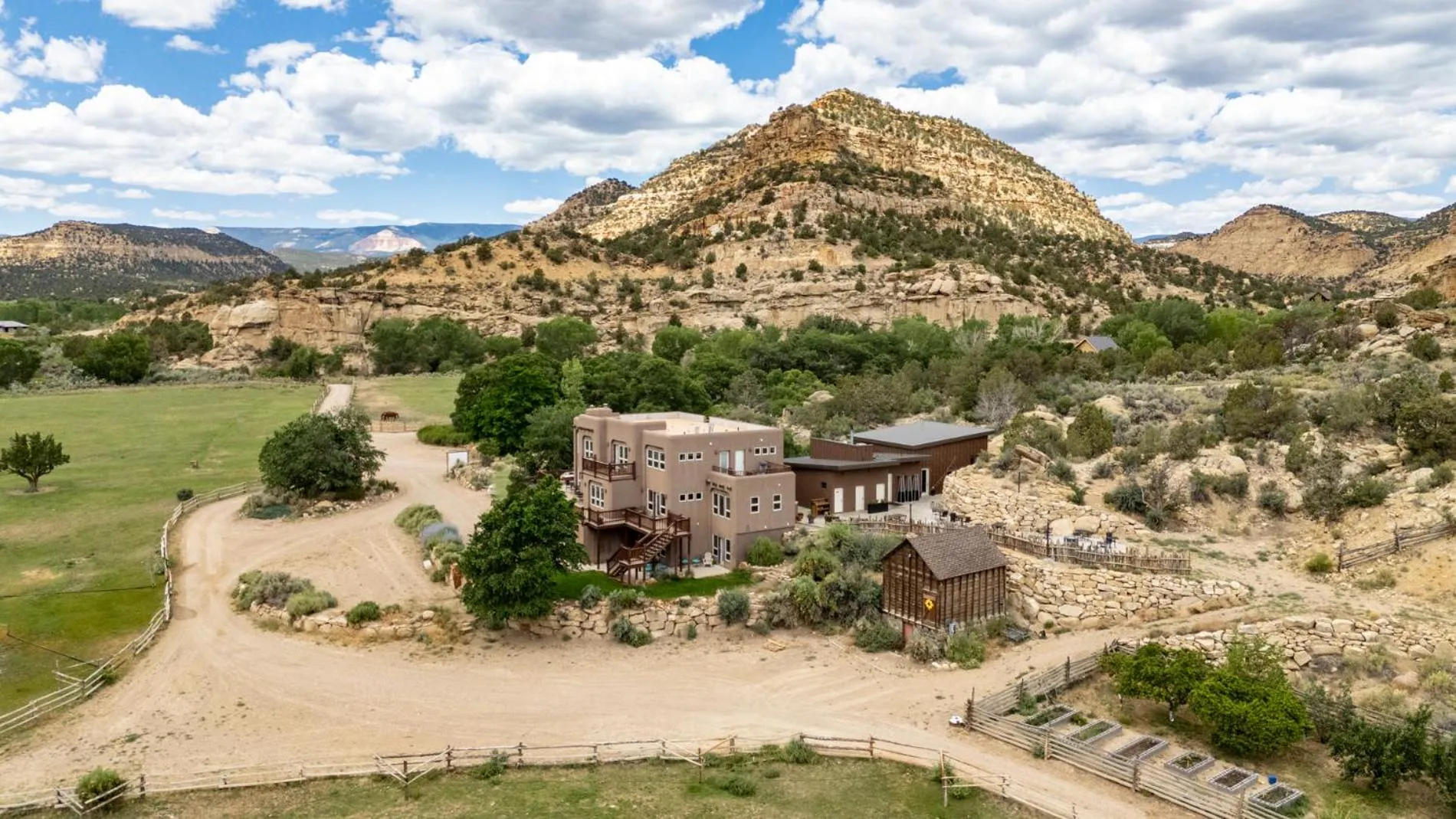 Slot Canyons Inn Bed & Breakfast