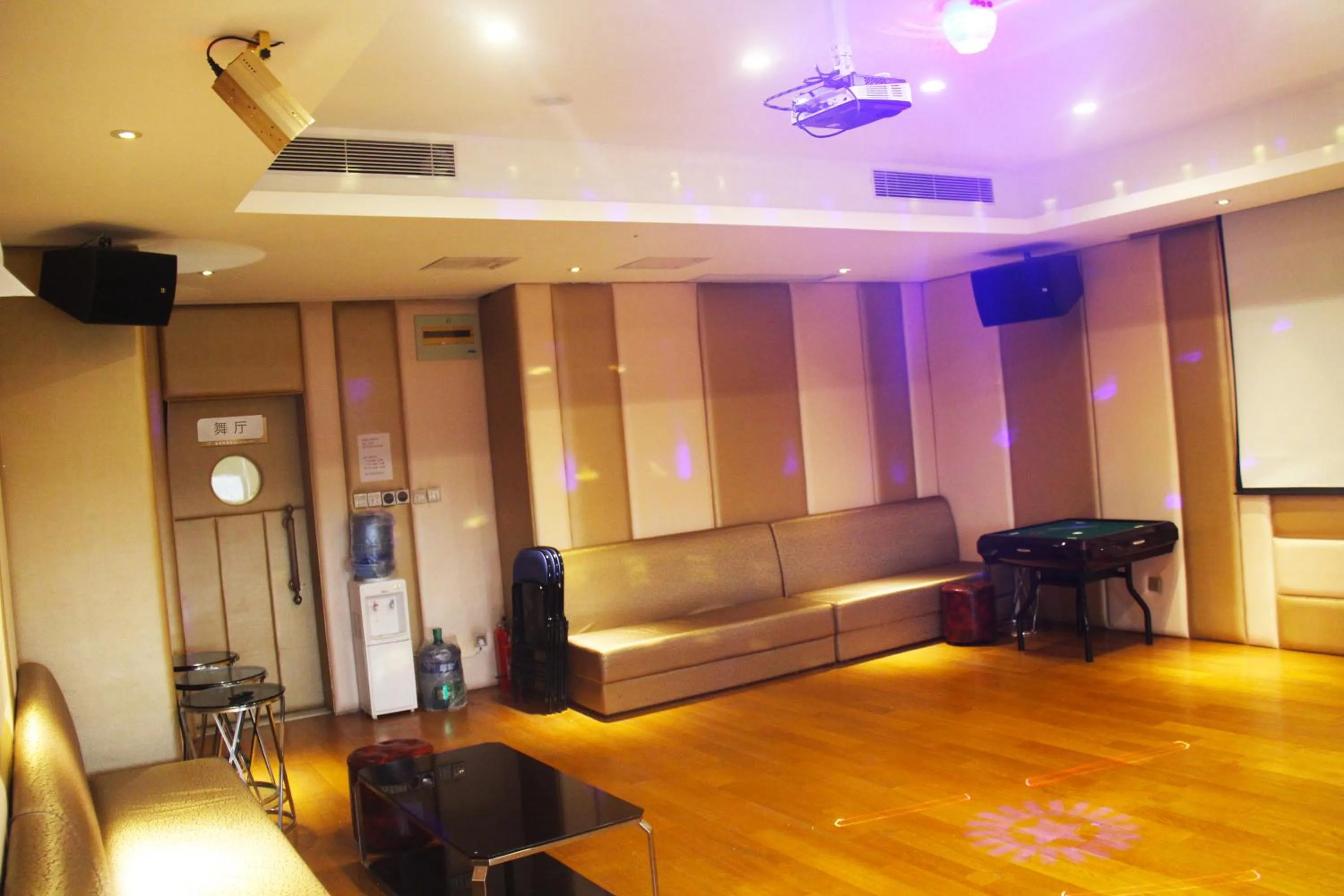 Karaoke in Best Boutique Hotel